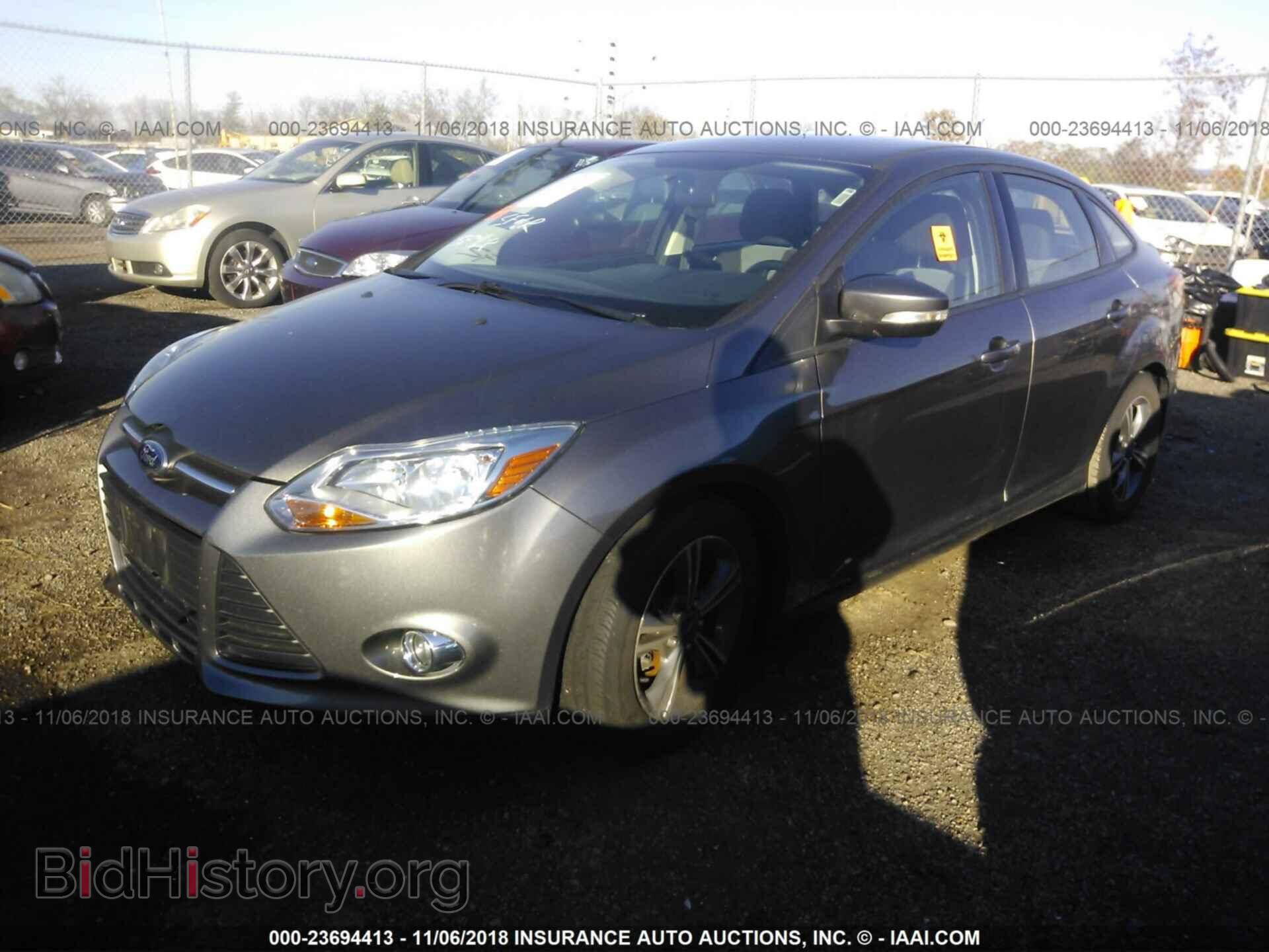 2014 Ford Focus - VIN: 1FADP3F27EL459254 - Photo 2