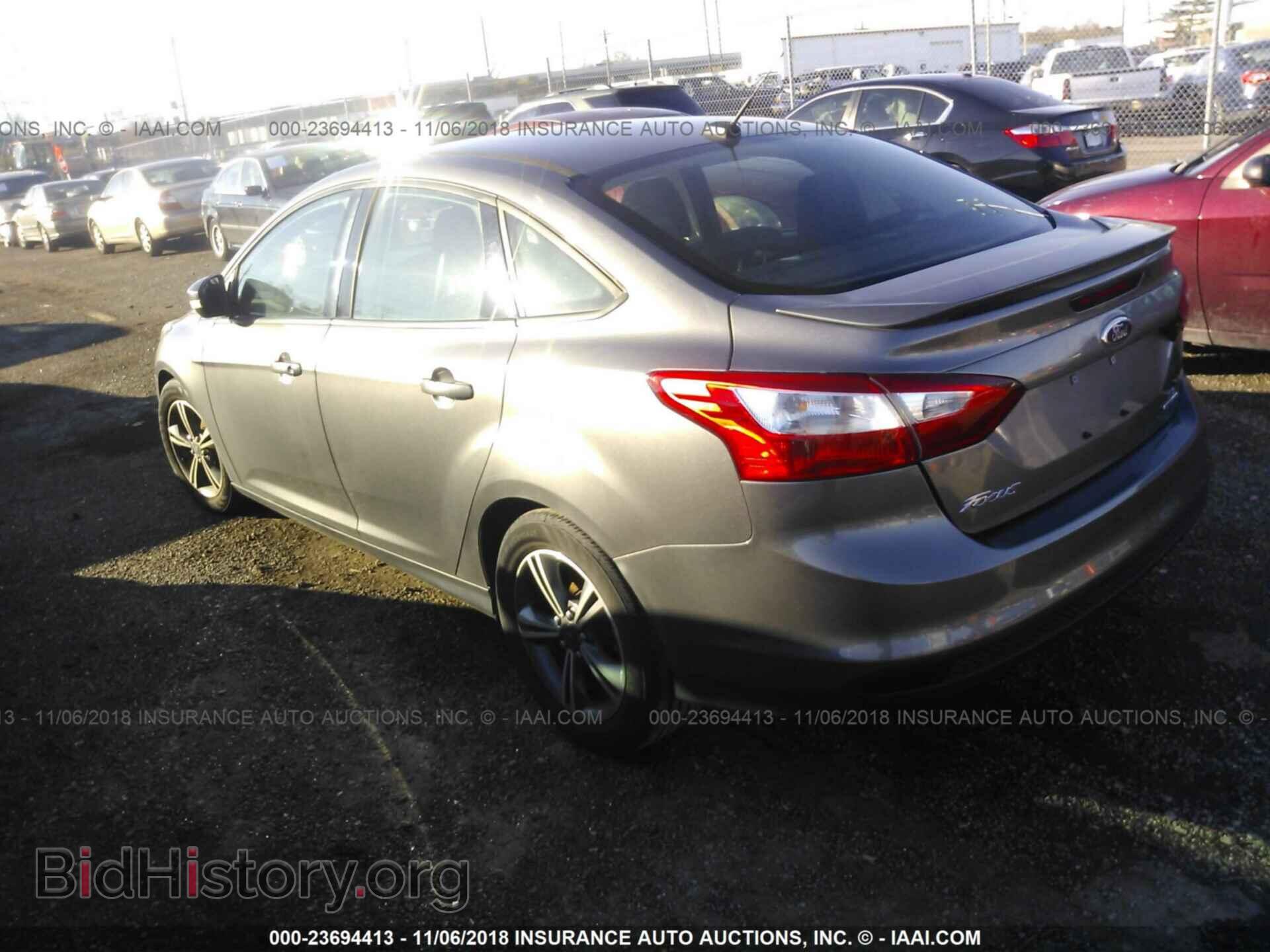 2014 Ford Focus - VIN: 1FADP3F27EL459254 - Photo 3