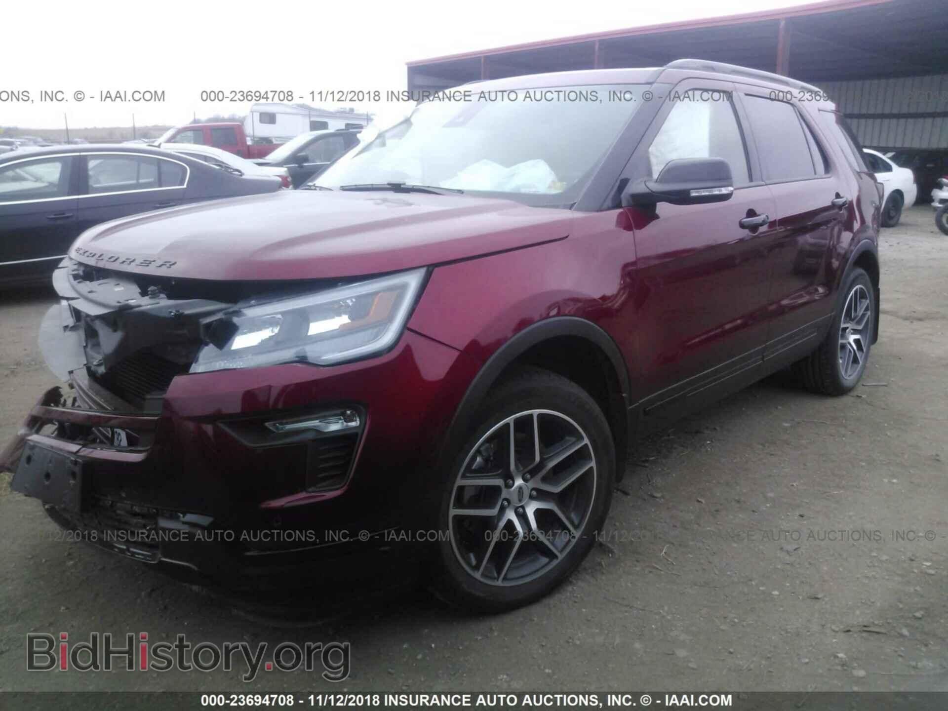 2018 Ford Explorer - VIN: 1FM5K8GT7JGB65109 - Фото 2