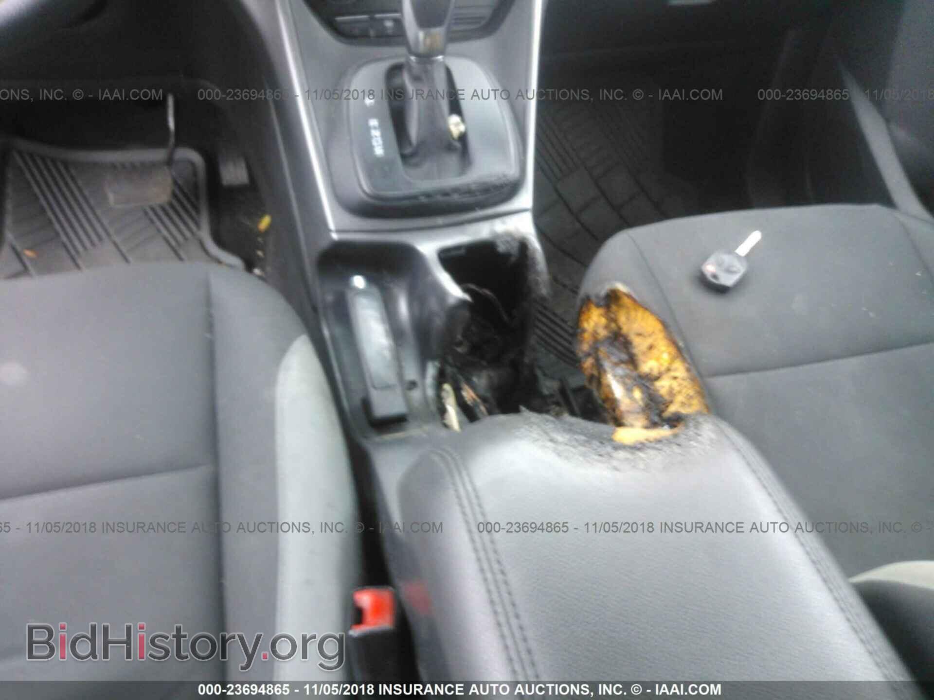 2013 Ford Escape - VIN: 1FMCU0F76DUC84427 - Photo 6