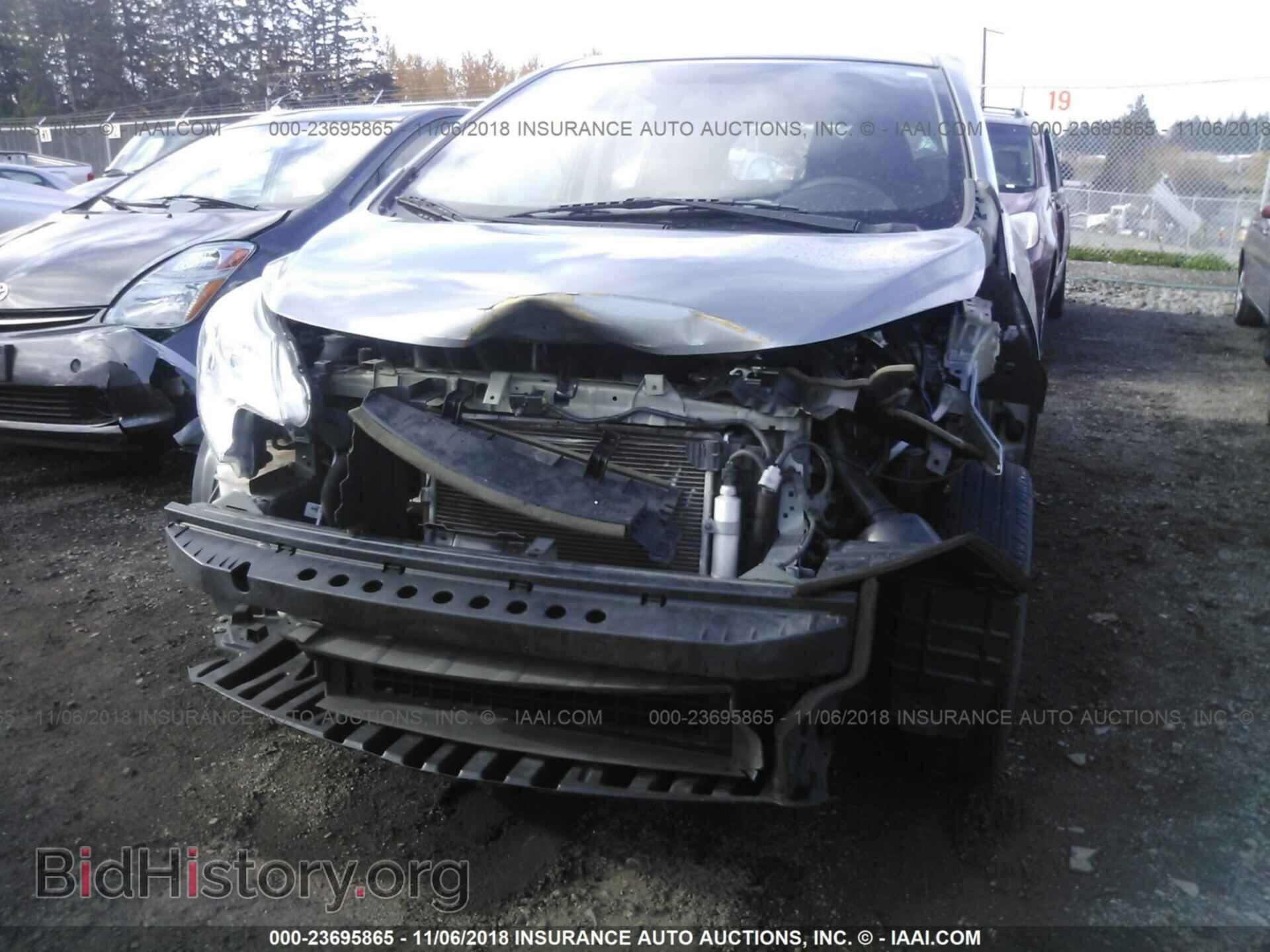 2015 Nissan Versa note - VIN: 3N1CE2CP4FL430762 - Фото 6