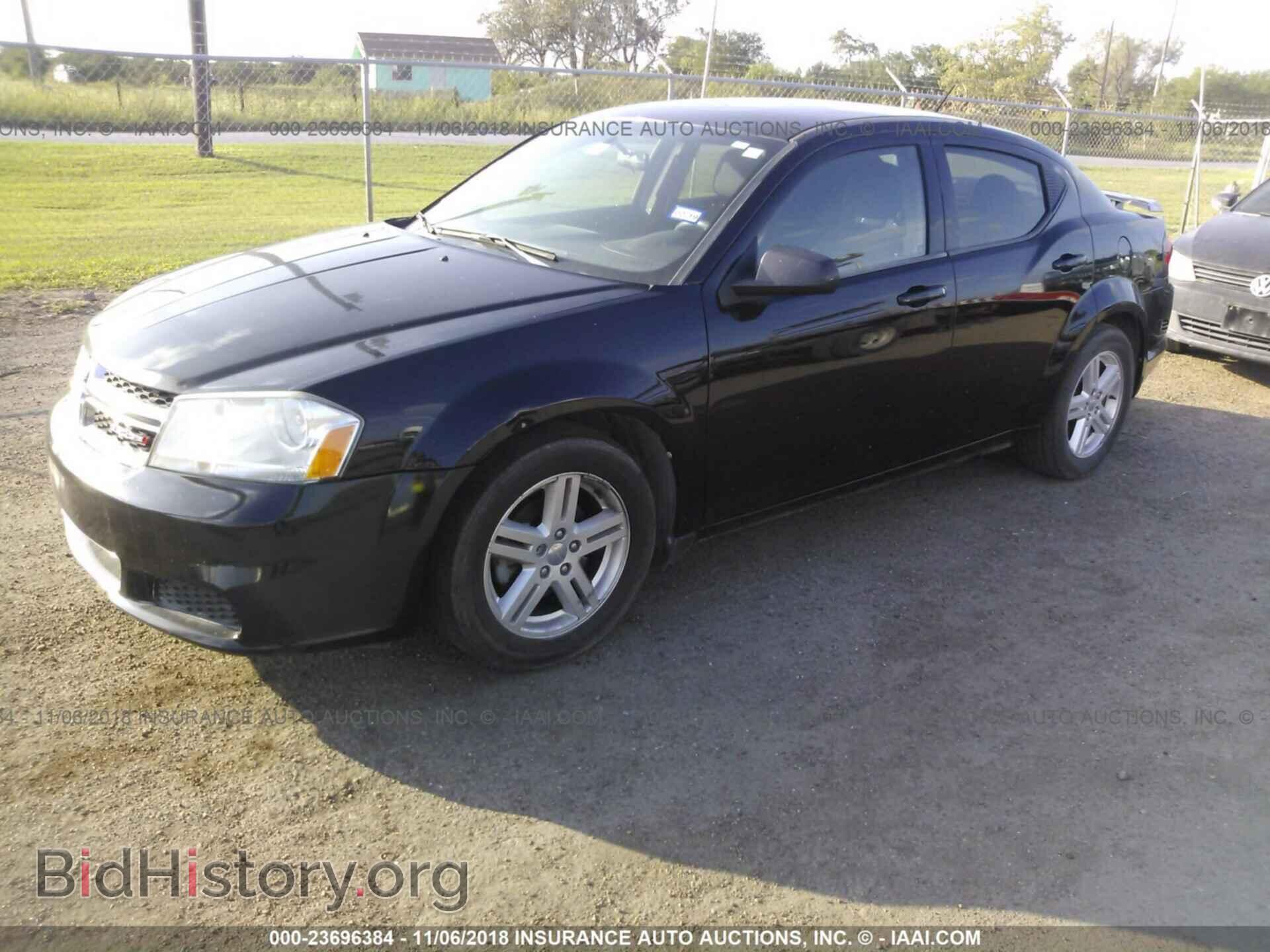 2013 Dodge Avenger - VIN: 1C3CDZAGXDN689575 - Фото 2