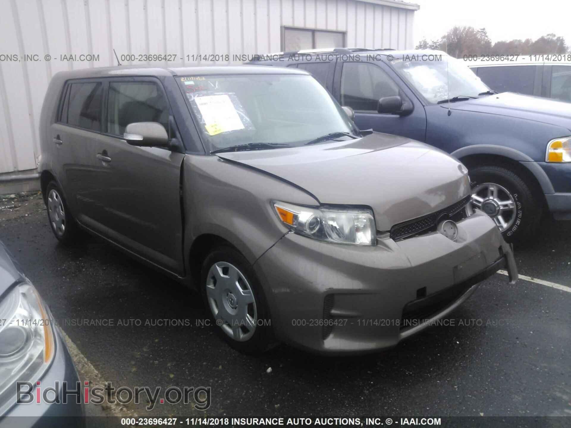 Photo JTLZE4FE4B1140671 - Toyota Scion 2011