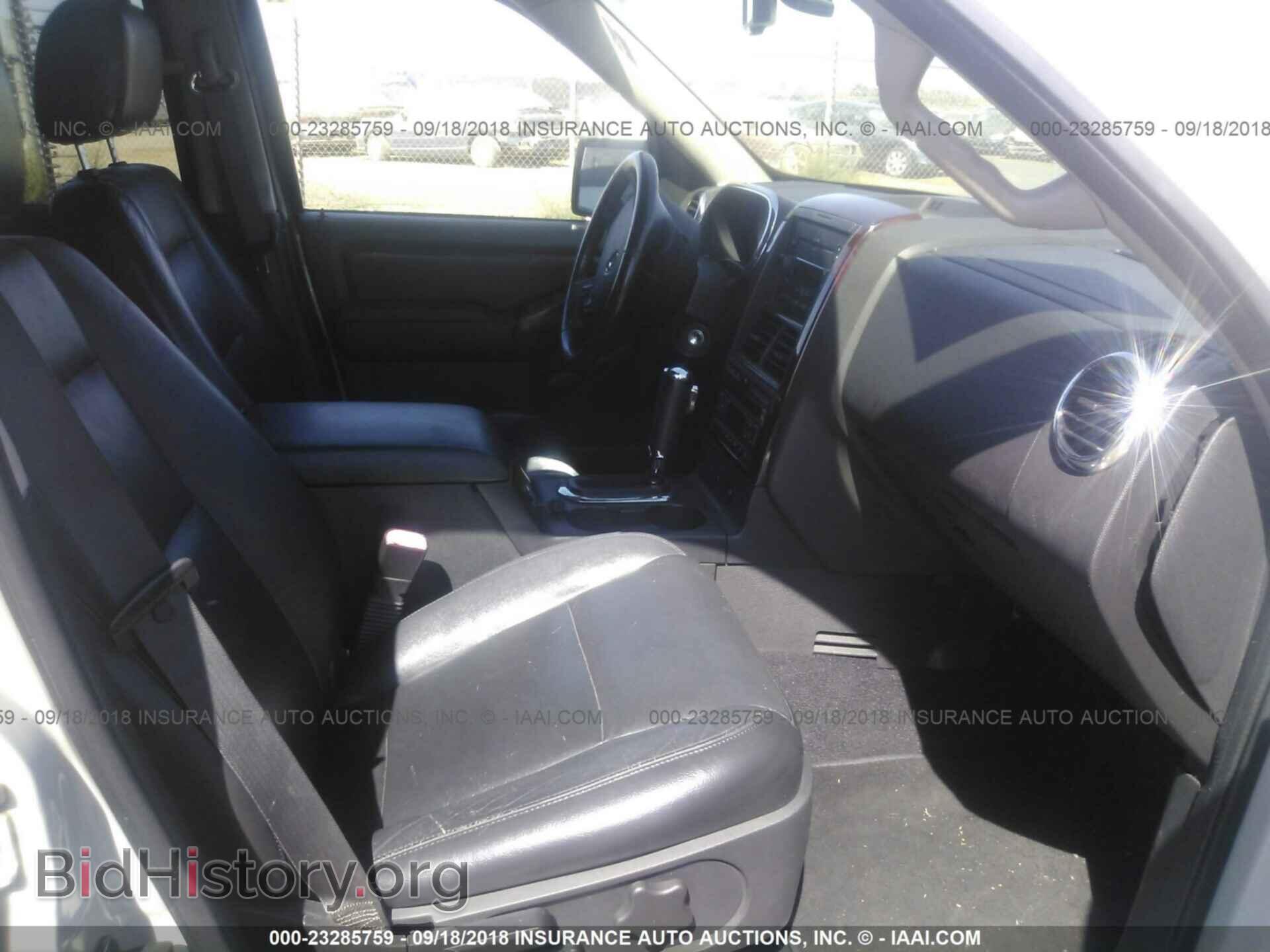 2006 FORD EXPLORER - VIN: 1FMEU65E16ZA21893 - Фото 5