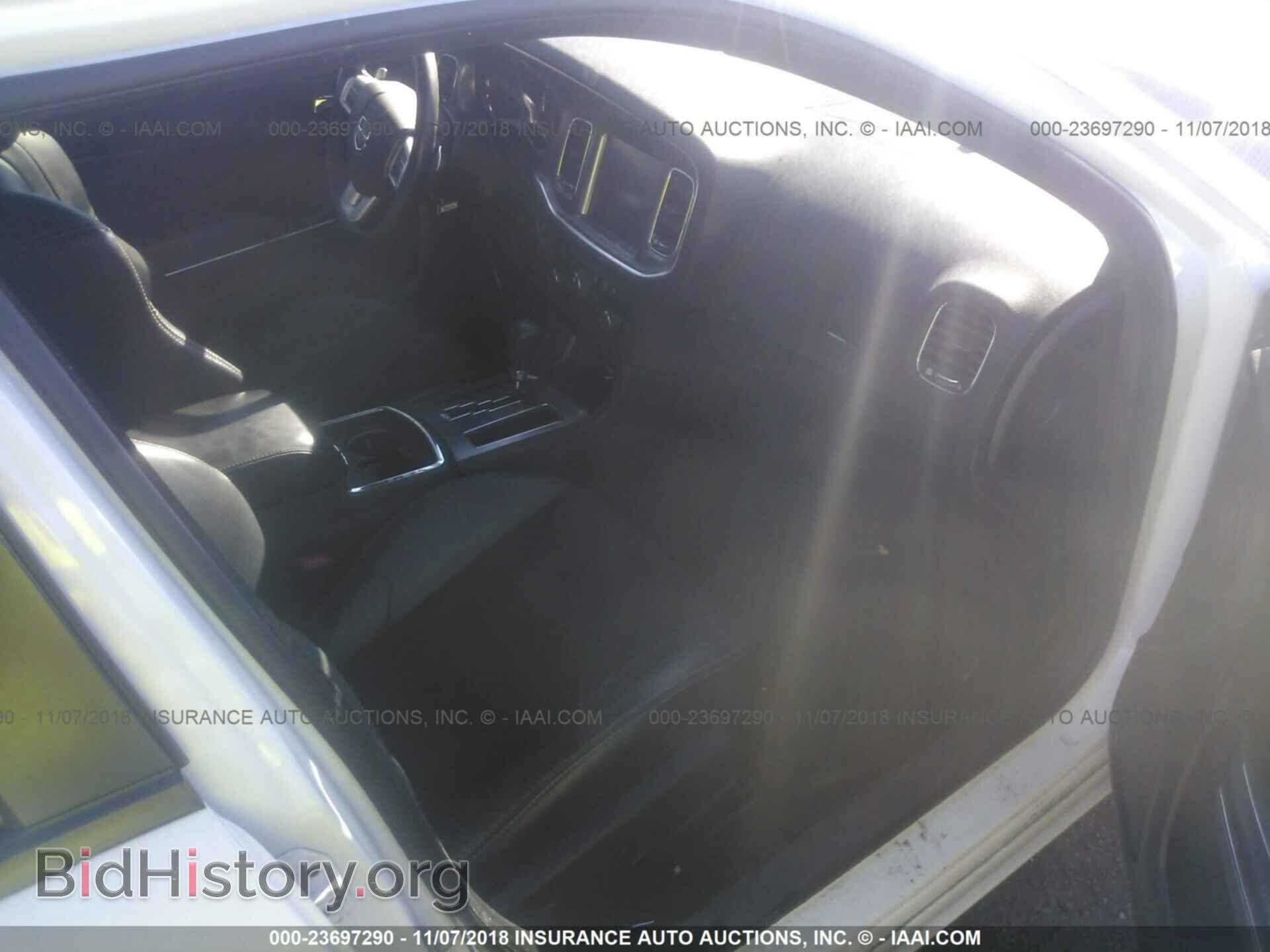 2014 Dodge Charger - VIN: 2C3CDXCT3EH140163 - Photo 5