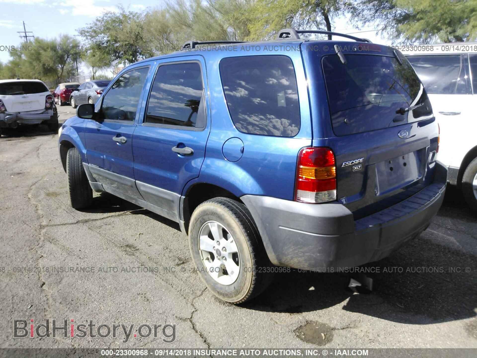 2007 FORD ESCAPE - VIN: 1FMCU03197KA60407 - Фото 3