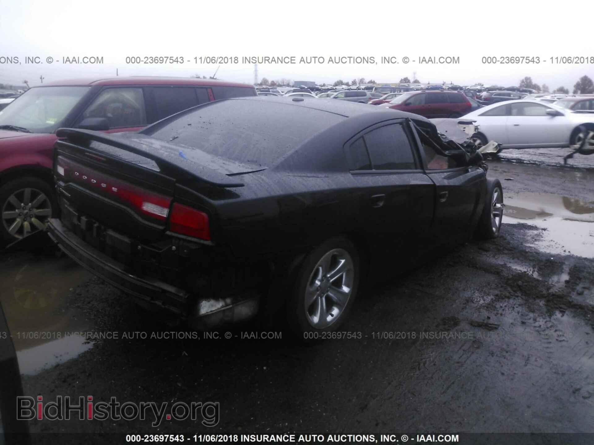 2013 Dodge Charger - VIN: 2C3CDXBG6DH725953 - Фото 4