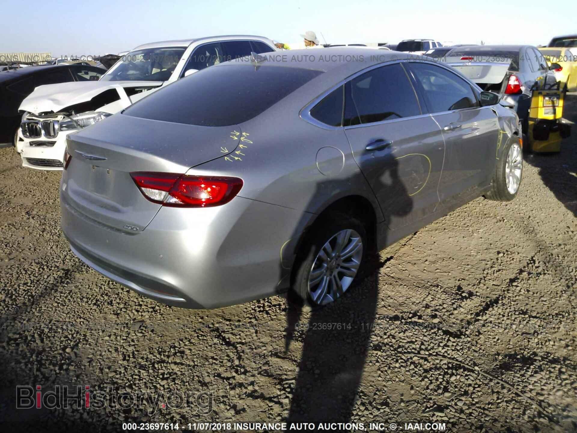 2015 Chrysler 200 - VIN: 1C3CCCAB6FN753487 - Фото 4