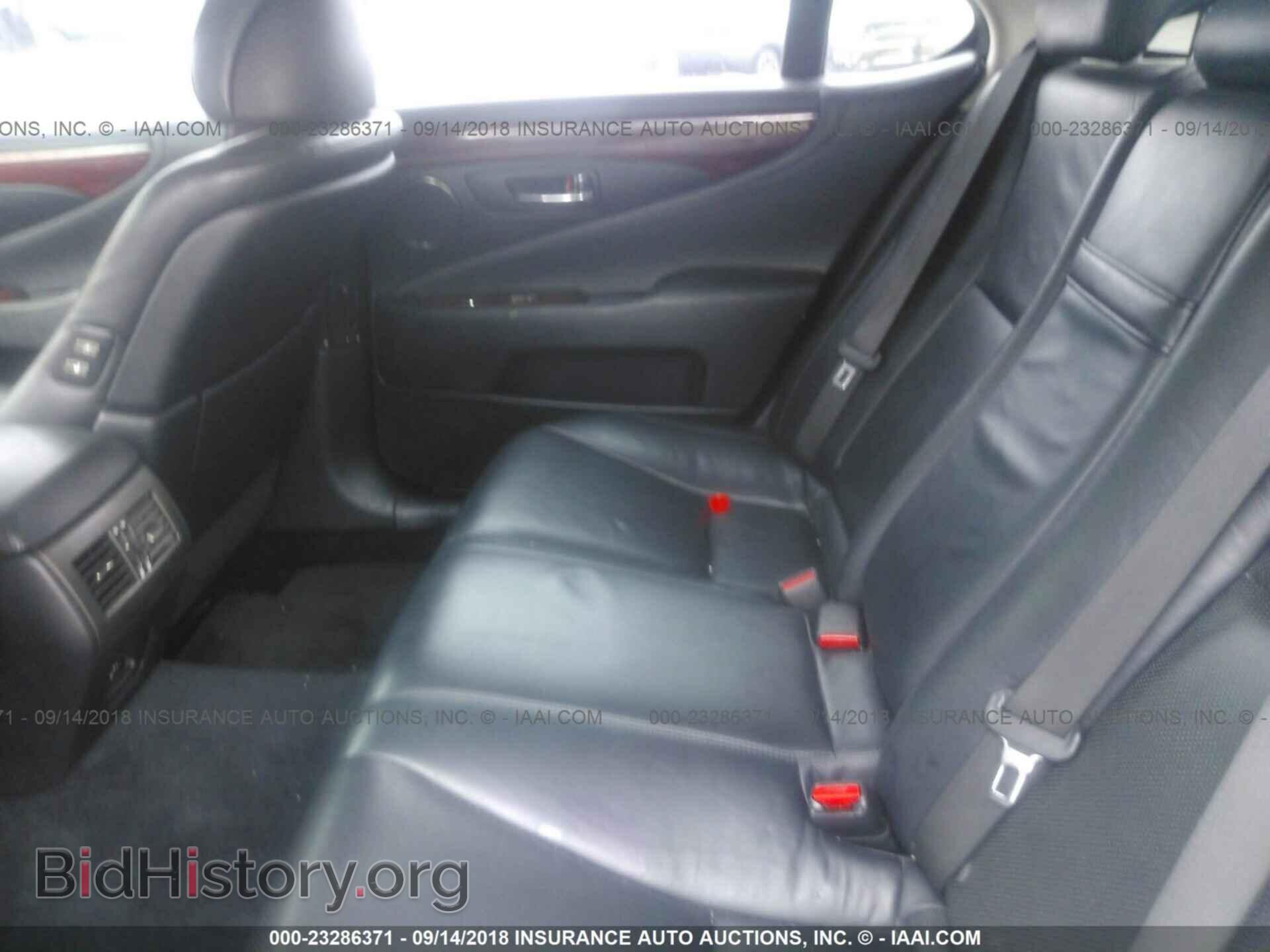 2008 LEXUS LS - VIN: JTHBL46F385073881 - Photo 8