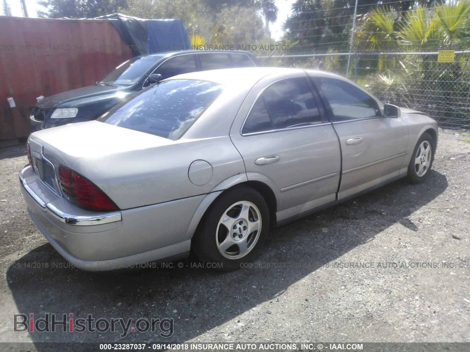2000 LINCOLN LS - VIN: 1LNHM87A4YY753804 - Photo 4
