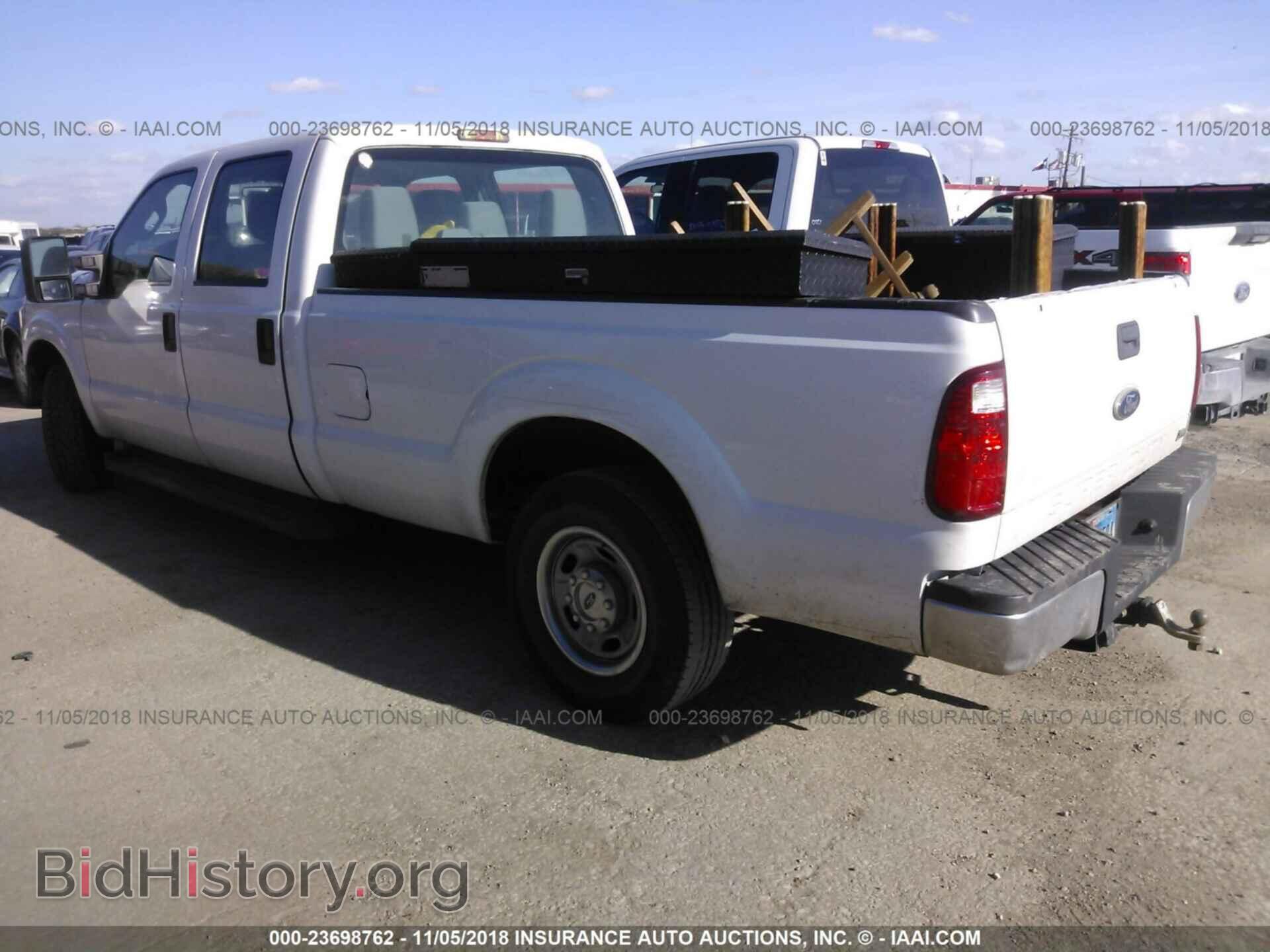 2011 Ford F250 - VIN: 1FT7W2A63BEC39933 - Фото 3