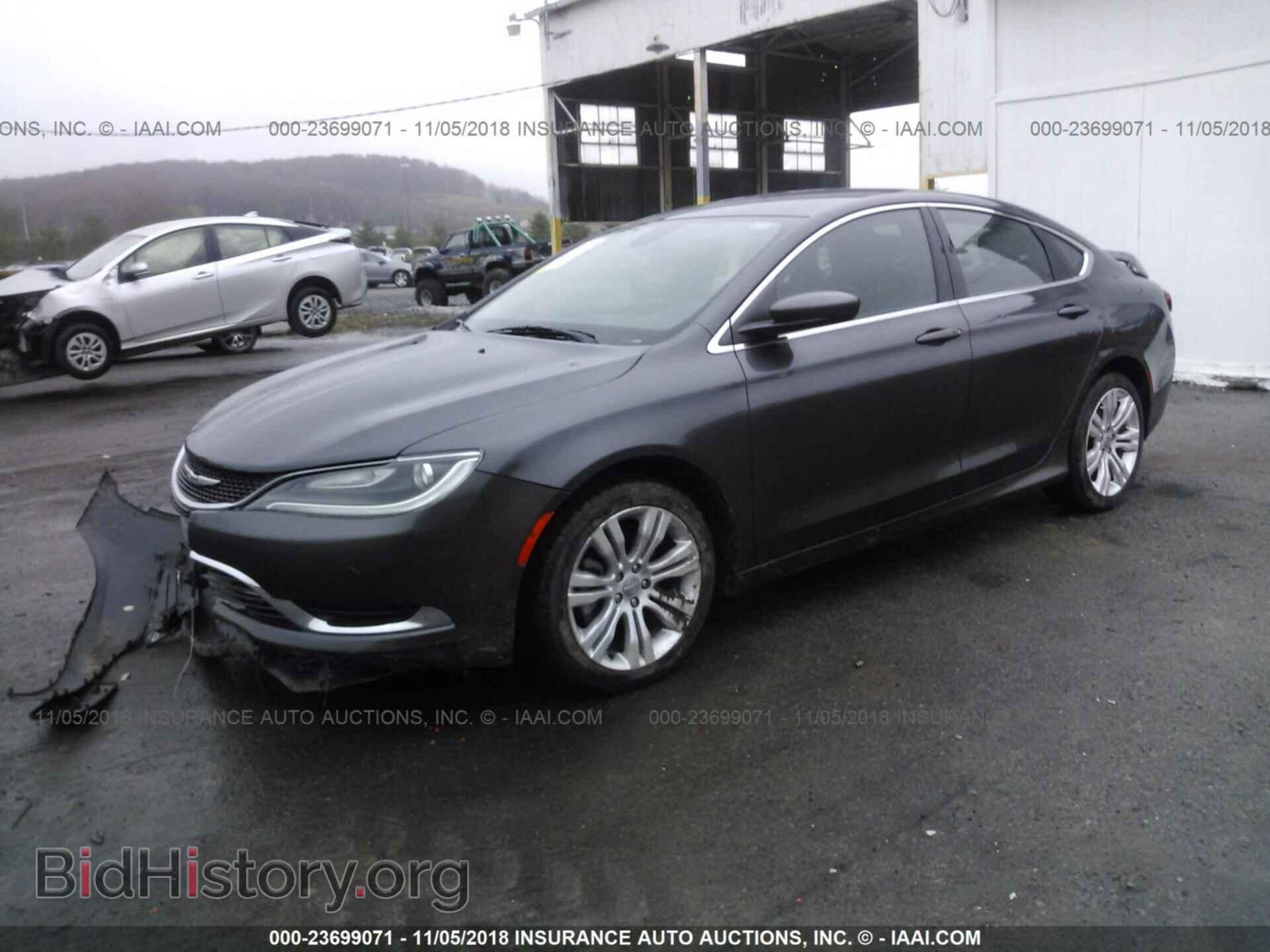 2015 Chrysler 200 - VIN: 1C3CCCAB7FN538684 - Фото 2