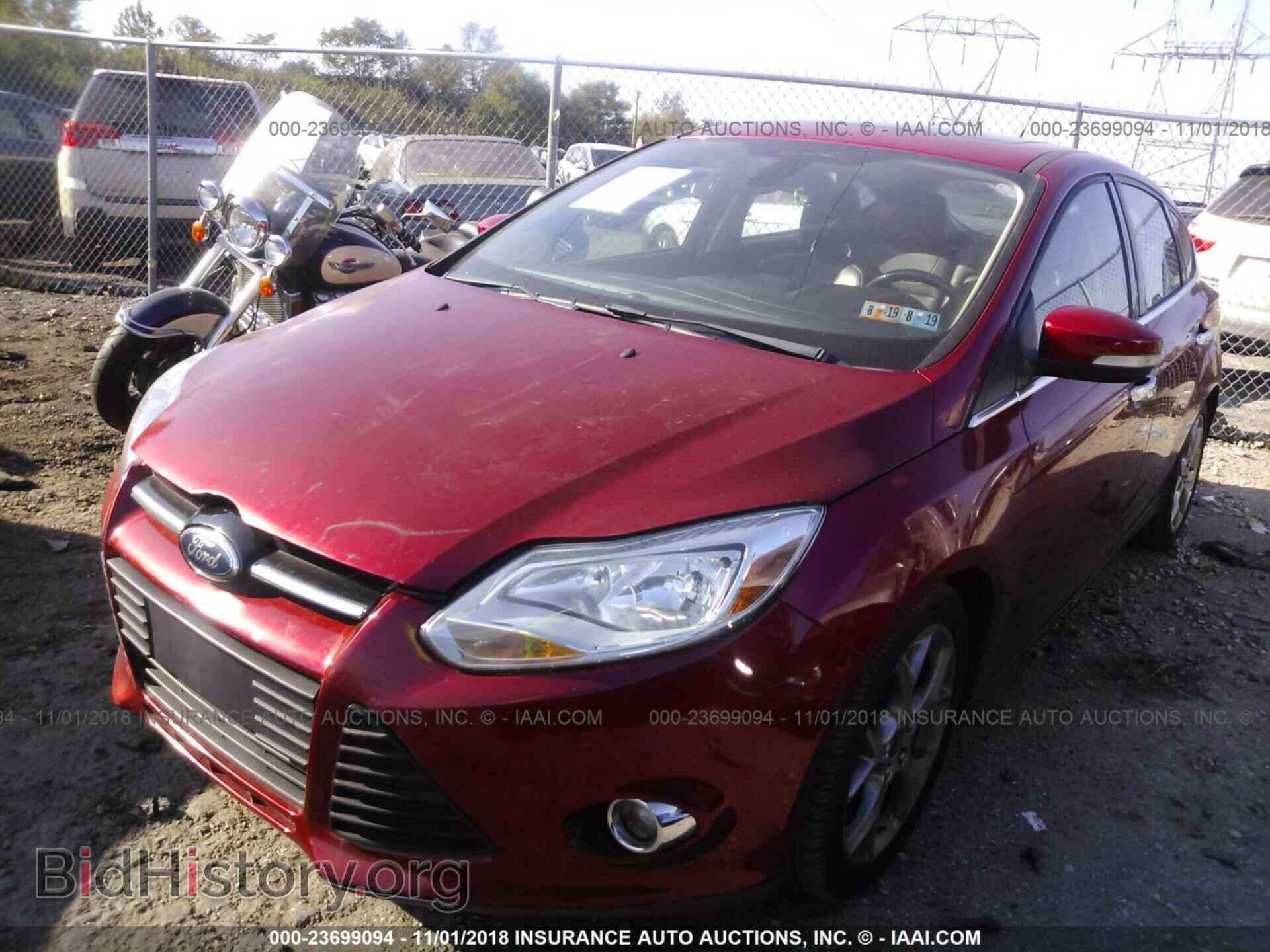 2012 Ford Focus - VIN: 1FAHP3M26CL352066 - Фото 2