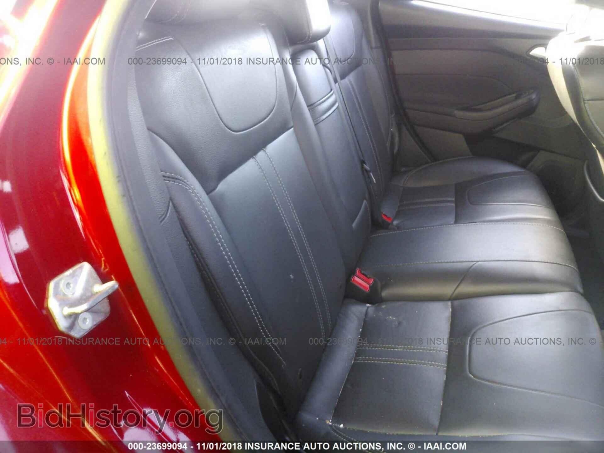 2012 Ford Focus - VIN: 1FAHP3M26CL352066 - Фото 8