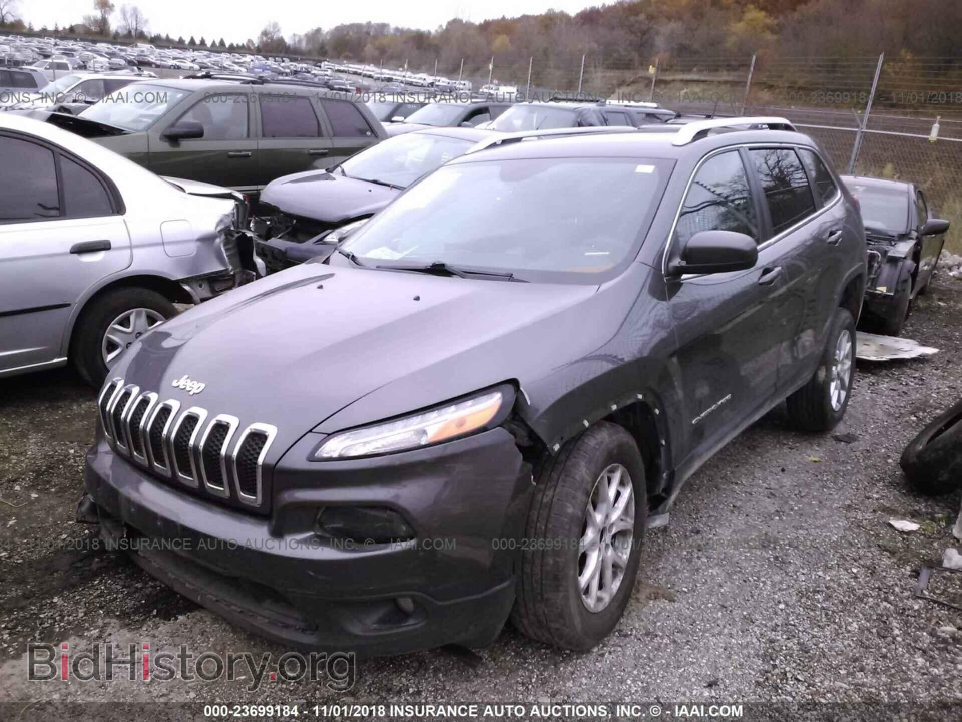 2014 Jeep Cherokee - VIN: 1C4PJMCS3EW138121 - Фото 2