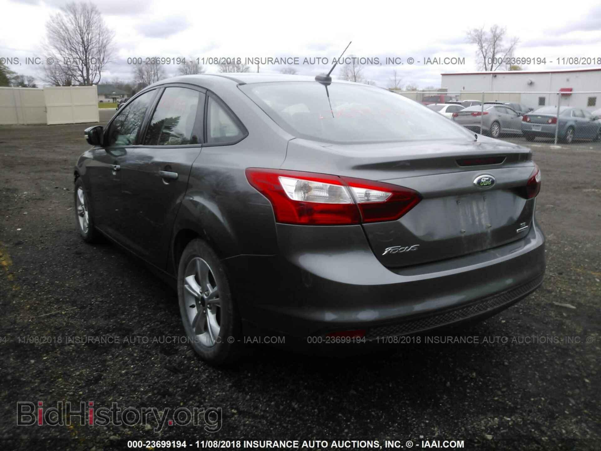2014 Ford Focus - VIN: 1FADP3F20EL389497 - Photo 3