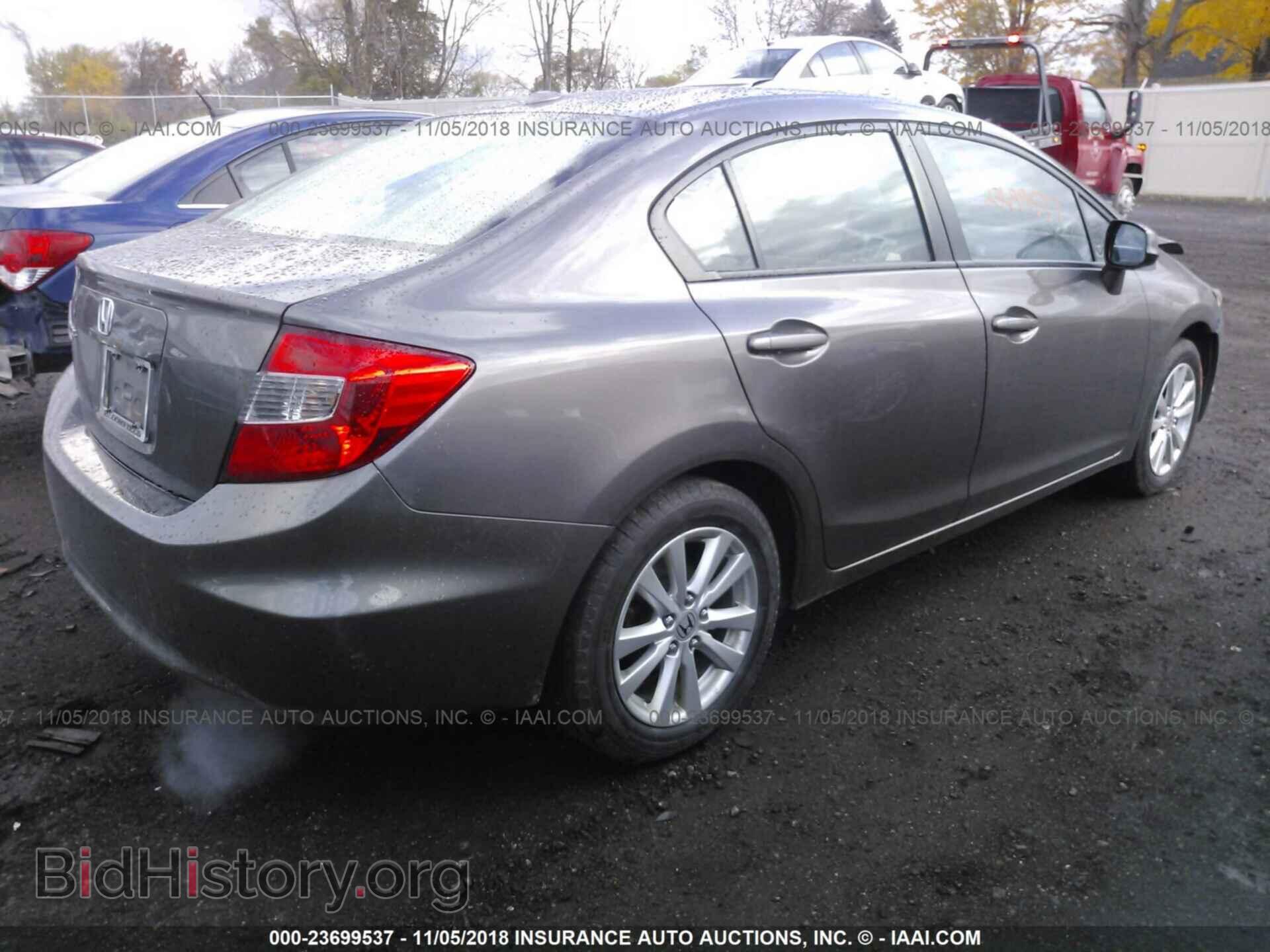 2012 Honda Civic - VIN: 19XFB2F92CE004343 - Фото 4