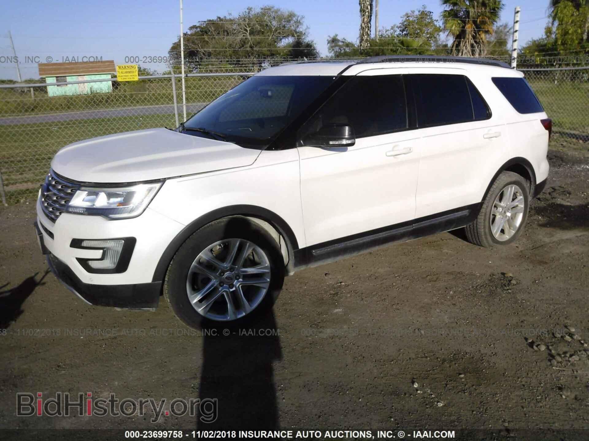 2017 Ford Explorer - VIN: 1FM5K7D86HGB45356 - Фото 2