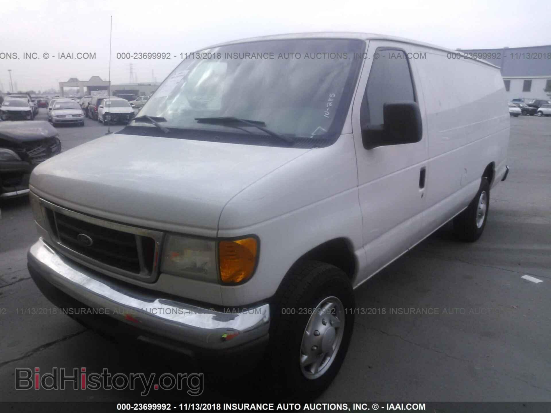 2005 FORD ECONOLINE - VIN: 1FTSS34S55HA33407 - Фото 2