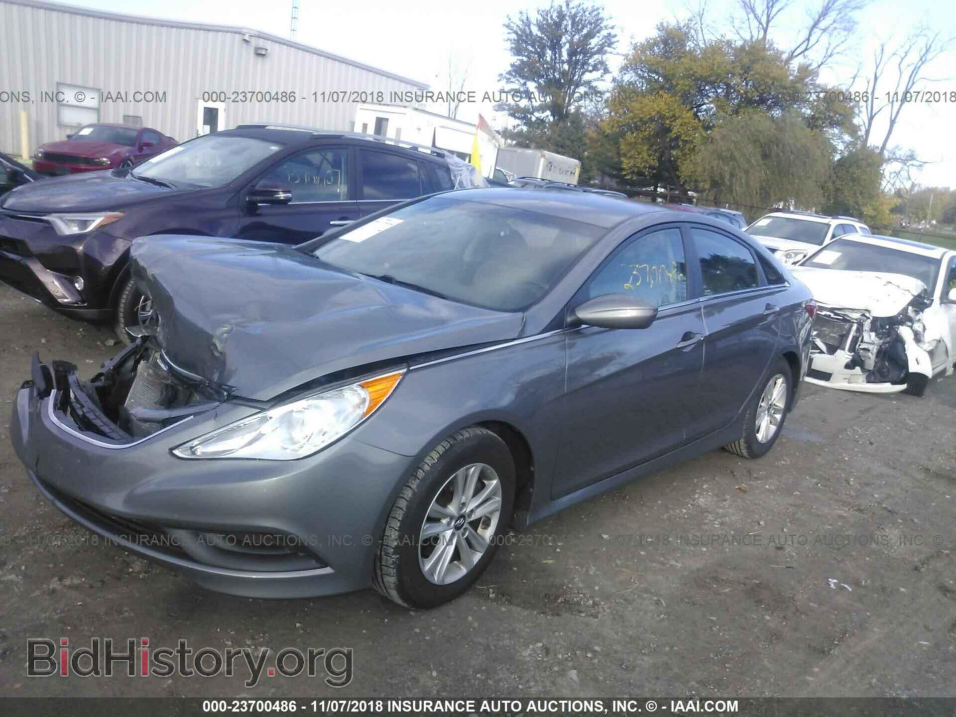 2014 HYUNDAI SONATA - VIN: 5NPEB4AC0EH861124 - Фото 2