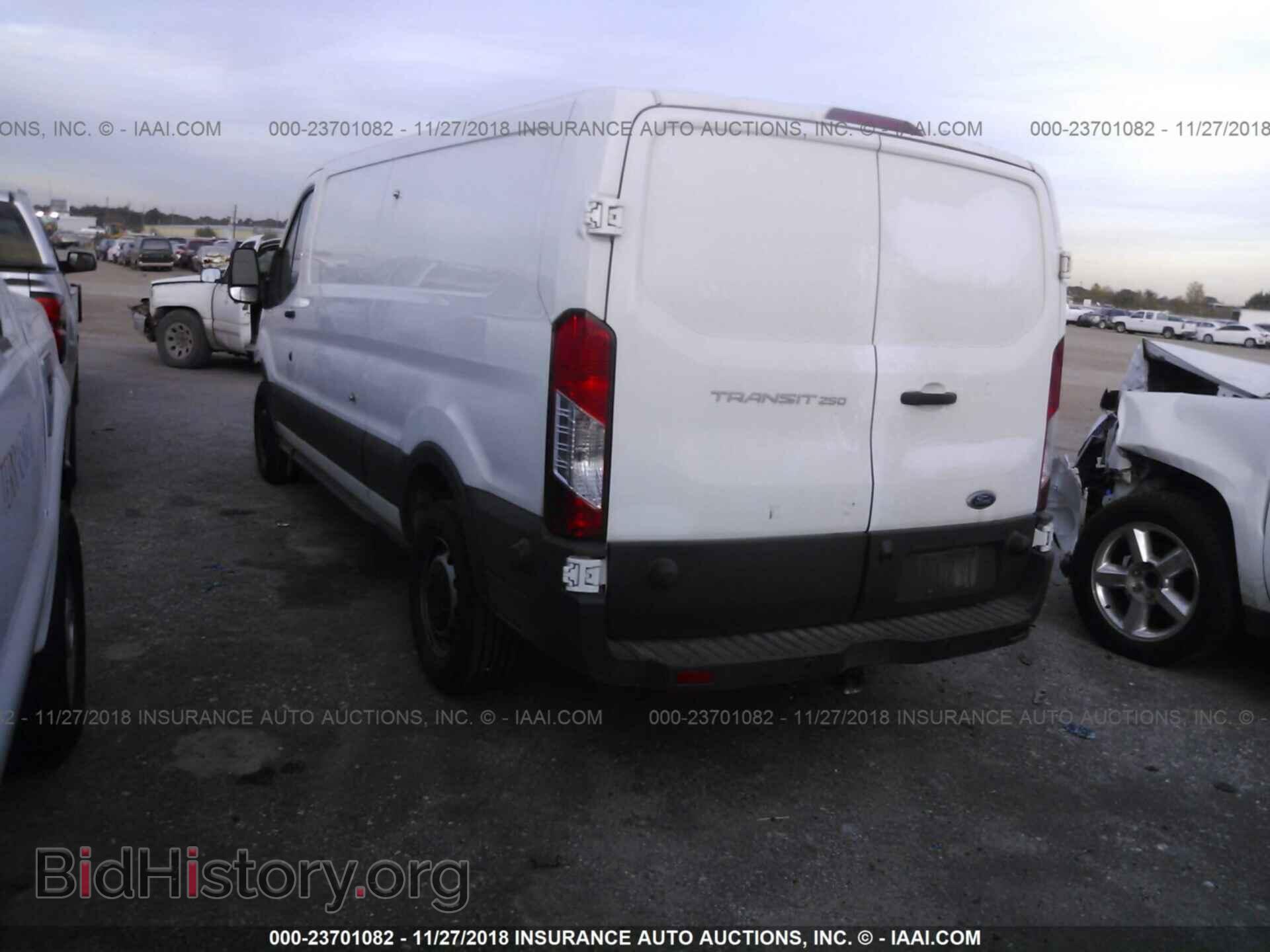 2017 Ford Transit - VIN: 1FTYR2YMXHKB51939 - Фото 3