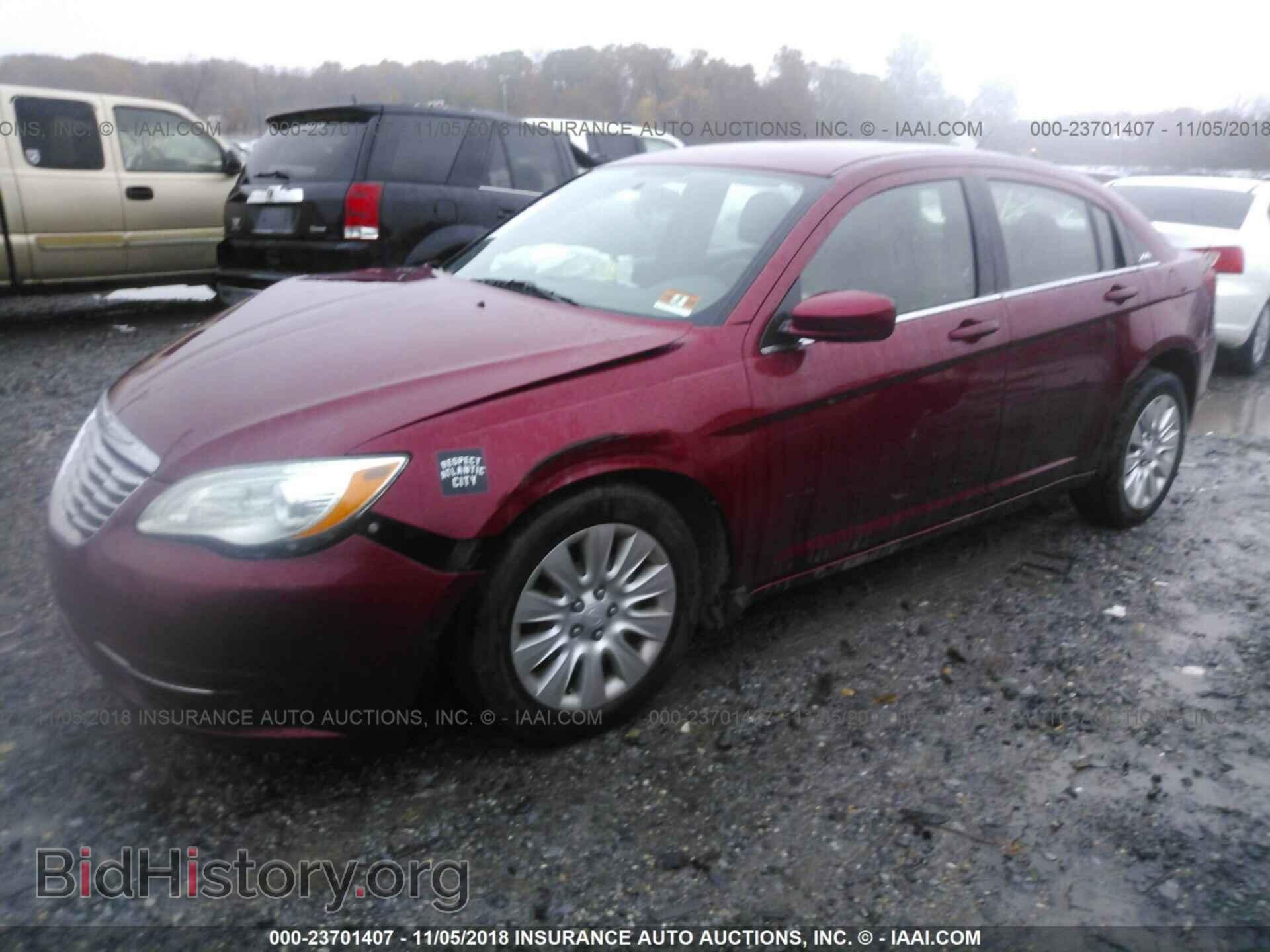 2013 CHRYSLER 200 - VIN: 1C3CCBAB0DN733436 - Фото 2