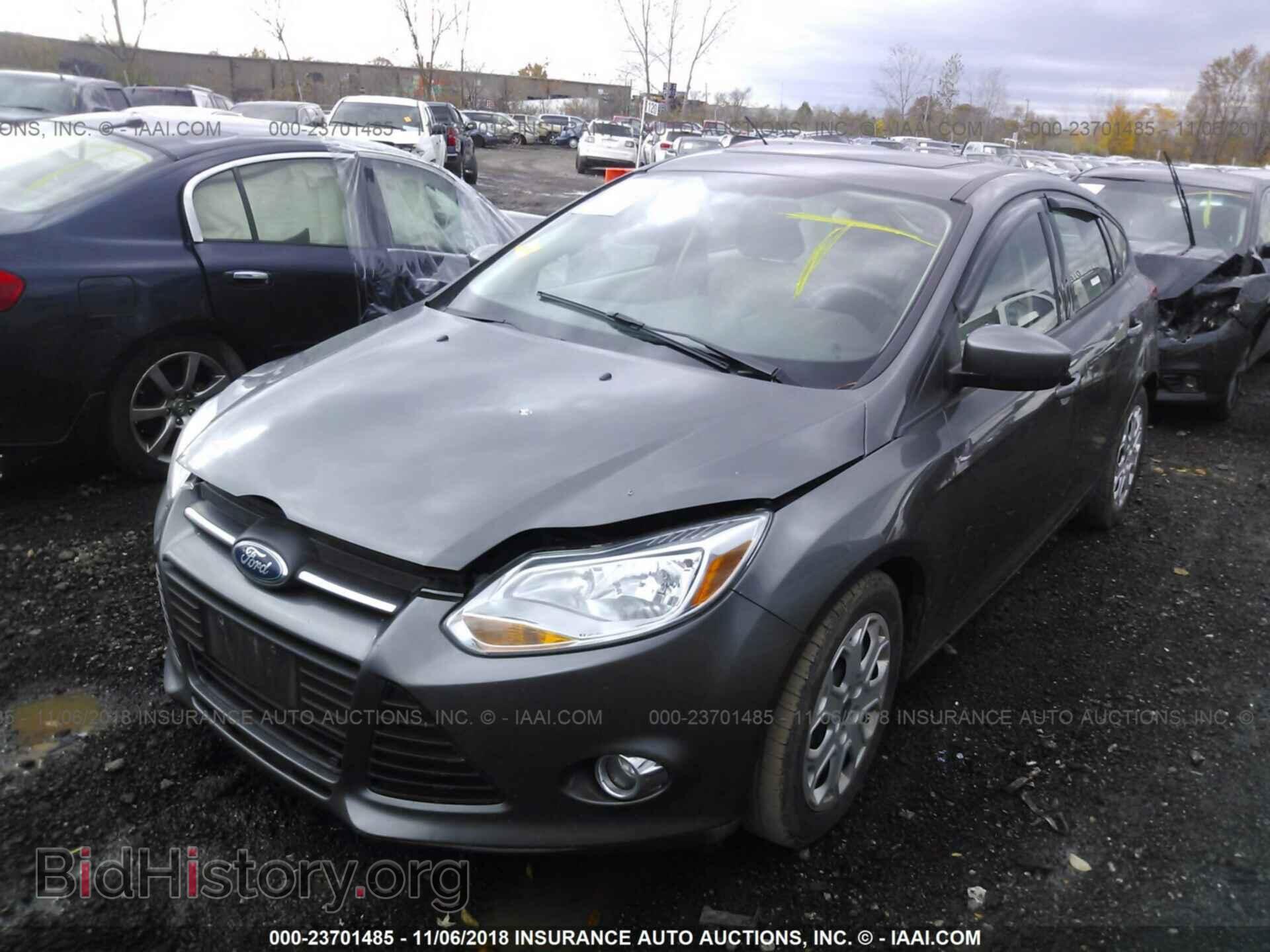2012 Ford Focus - VIN: 1FAHP3K29CL408729 - Photo 2