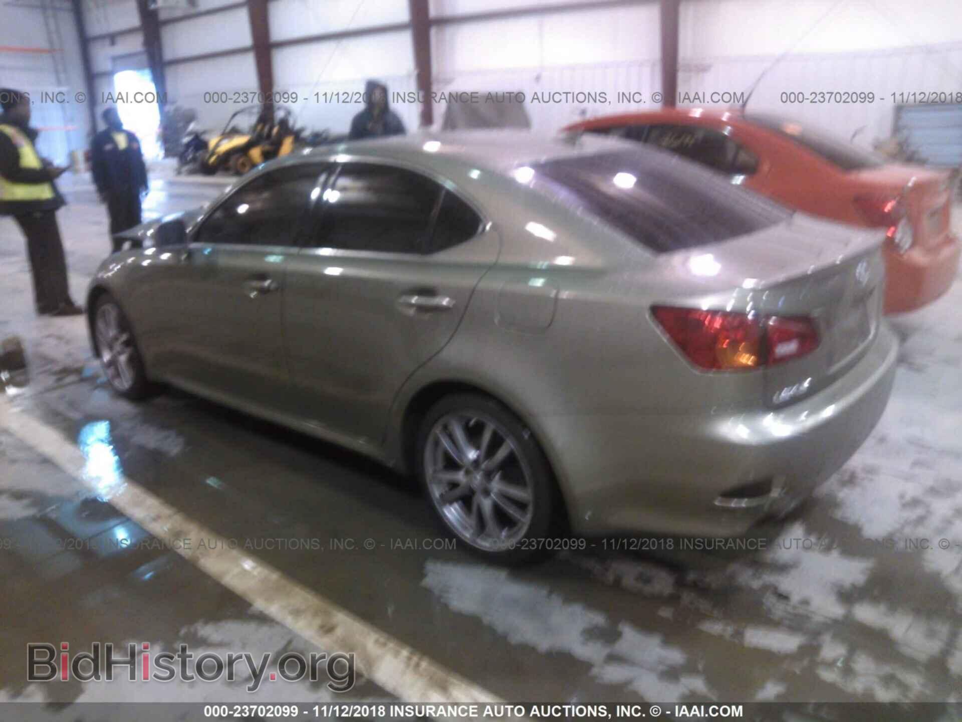 2008 LEXUS IS - VIN: JTHBK262X85064373 - Photo 3