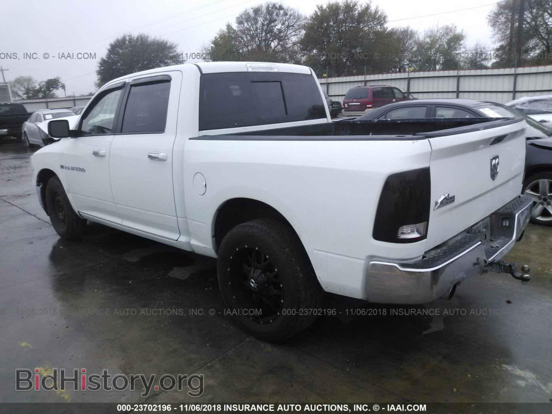 2011 DODGE RAM 1500 - VIN: 1D7RB1CT0BS614606 - Фото 3