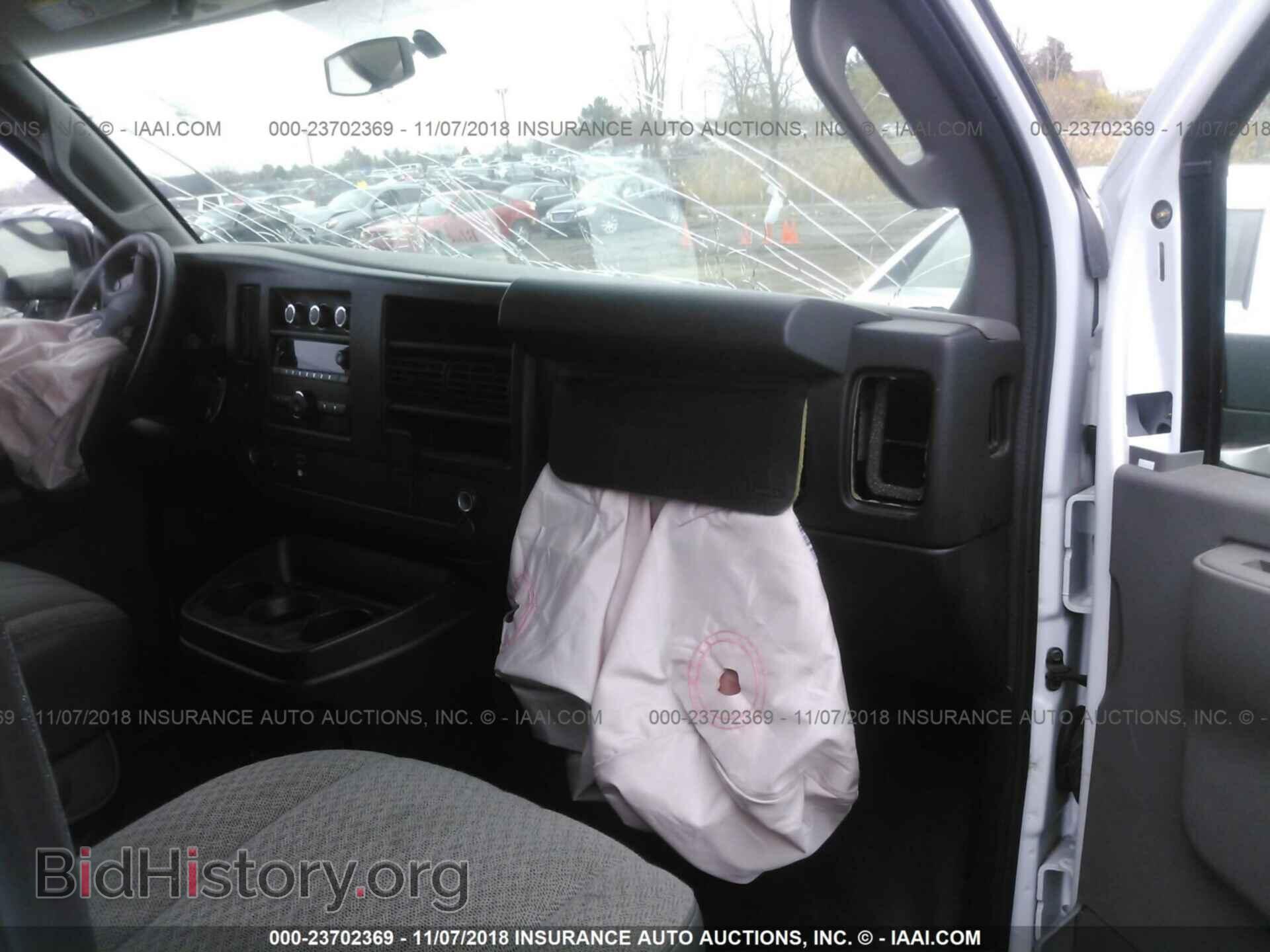 2017 Gmc Savana - VIN: 1GTW7AFF9H1914096 - Фото 5