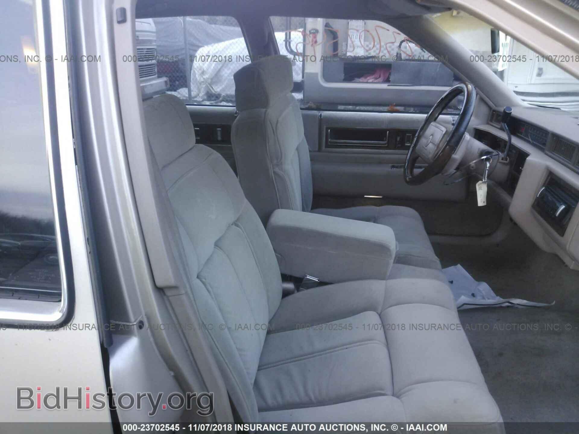 1990 CADILLAC DEVILLE - VIN: 1G6CD5331L4223684 - Фото 5