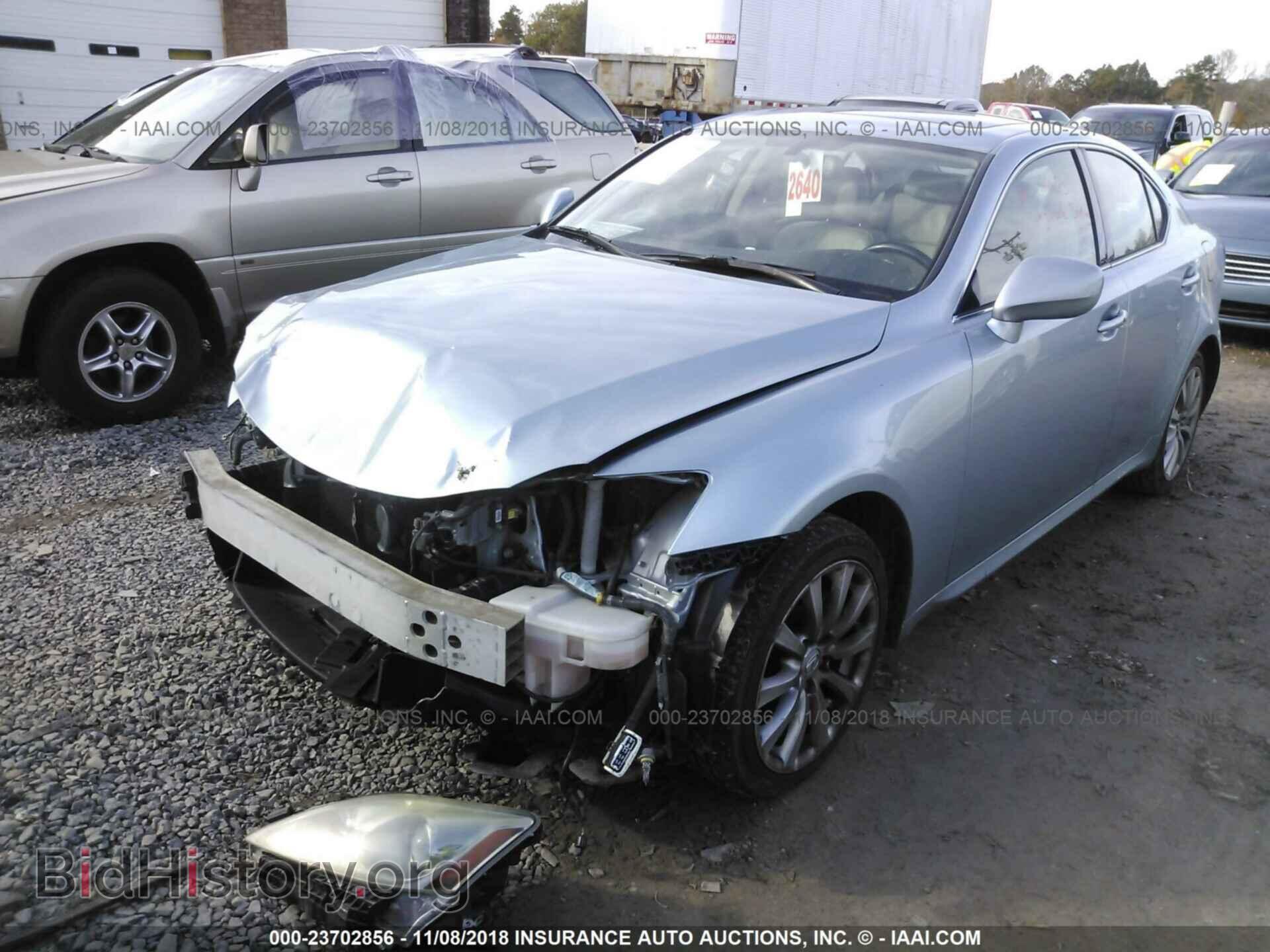 2007 LEXUS IS - VIN: JTHCK262072013565 - Photo 2