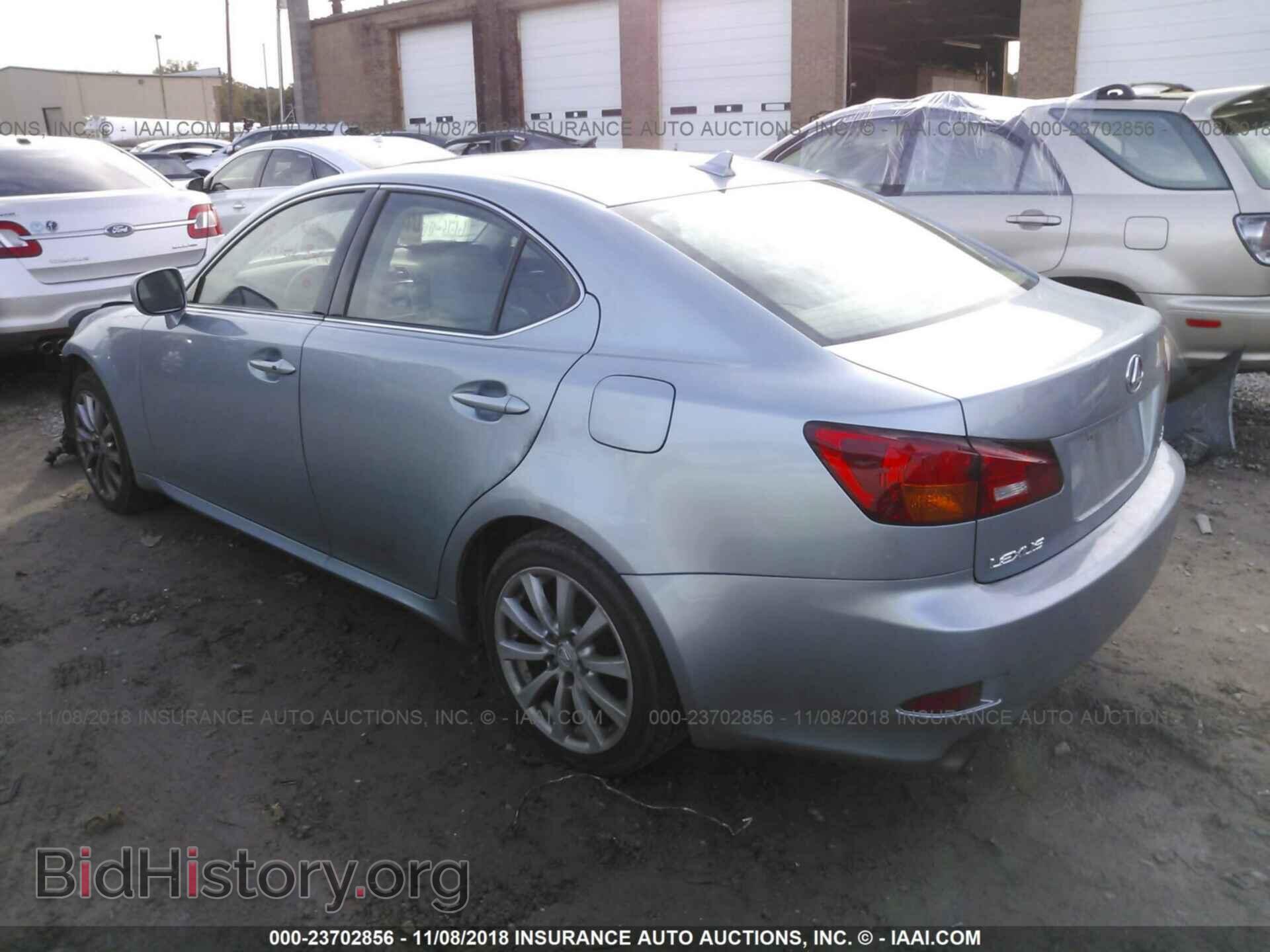 2007 LEXUS IS - VIN: JTHCK262072013565 - Photo 3