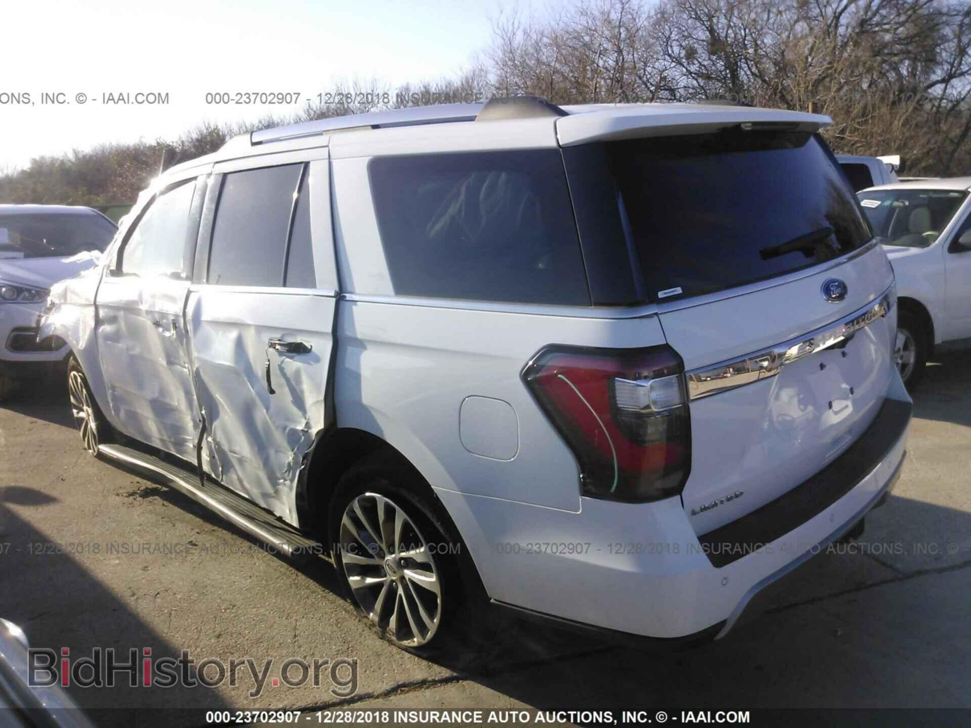 2018 Ford Expedition - VIN: 1FMJU2AT0JEA11335 - Фото 3