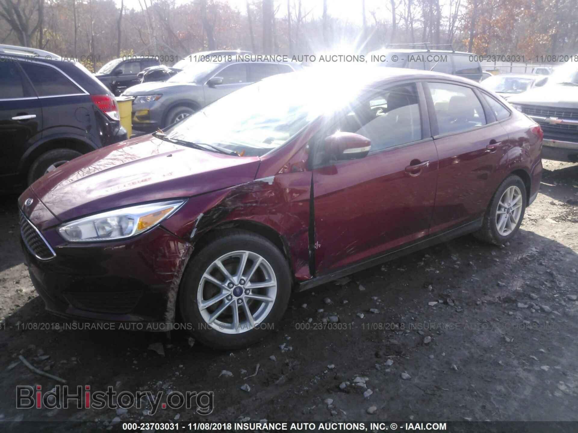 2015 Ford Focus - VIN: 1FADP3F21FL362195 - Photo 2