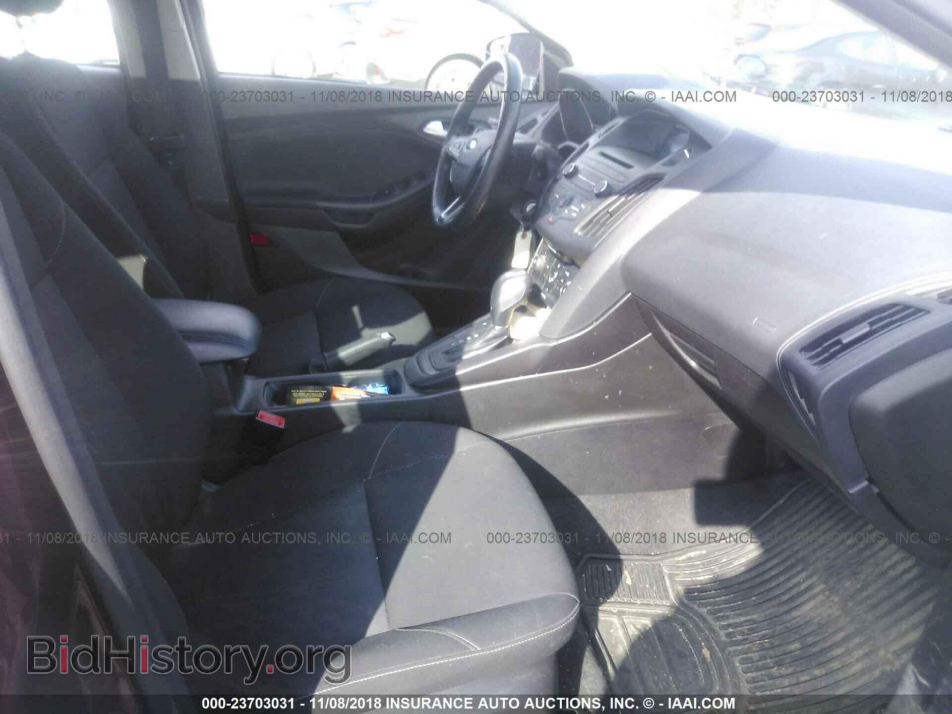 2015 Ford Focus - VIN: 1FADP3F21FL362195 - Photo 5
