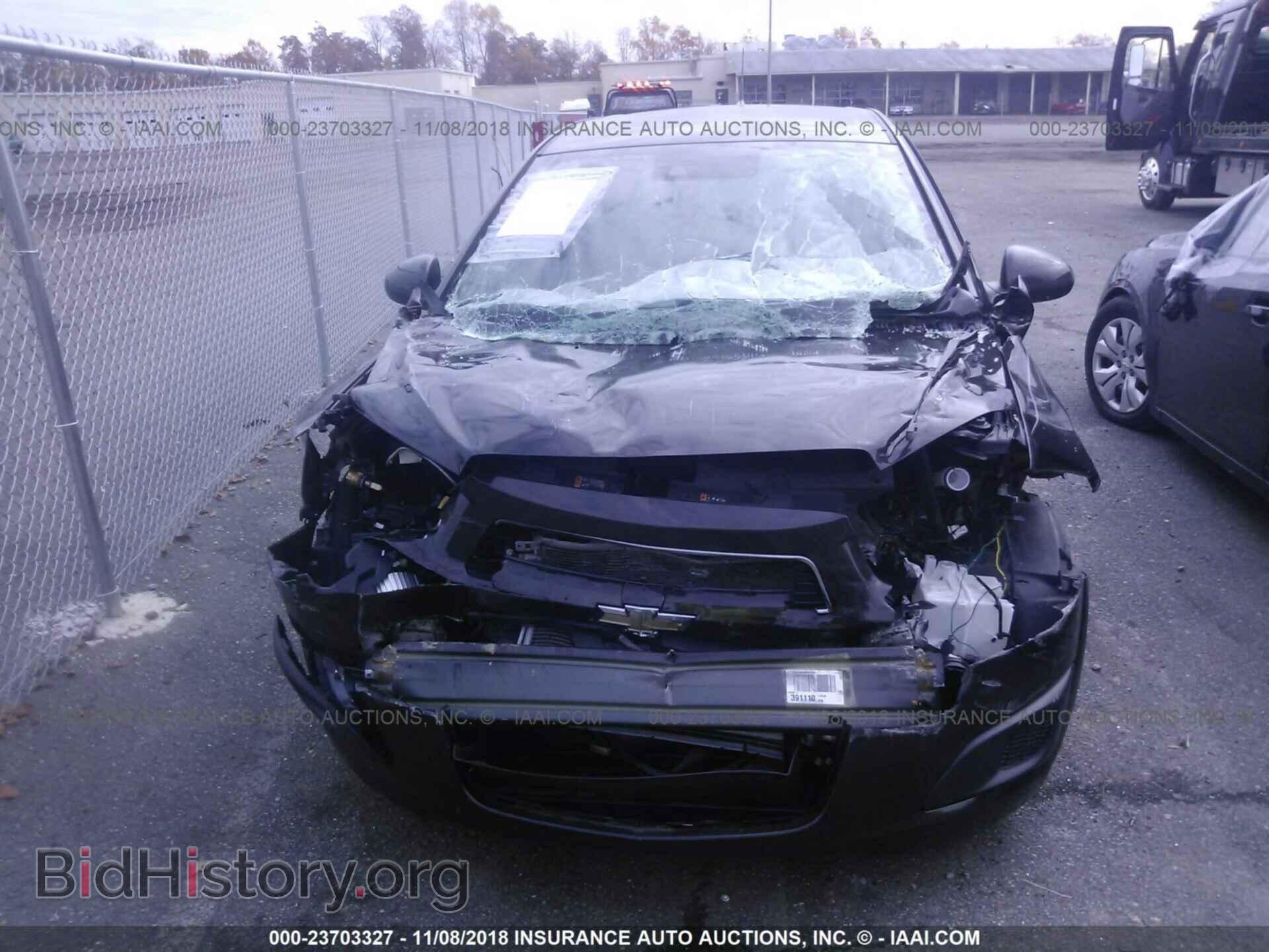 2014 Chevrolet Sonic - VIN: 1G1JC6SH4E4197362 - Фото 6