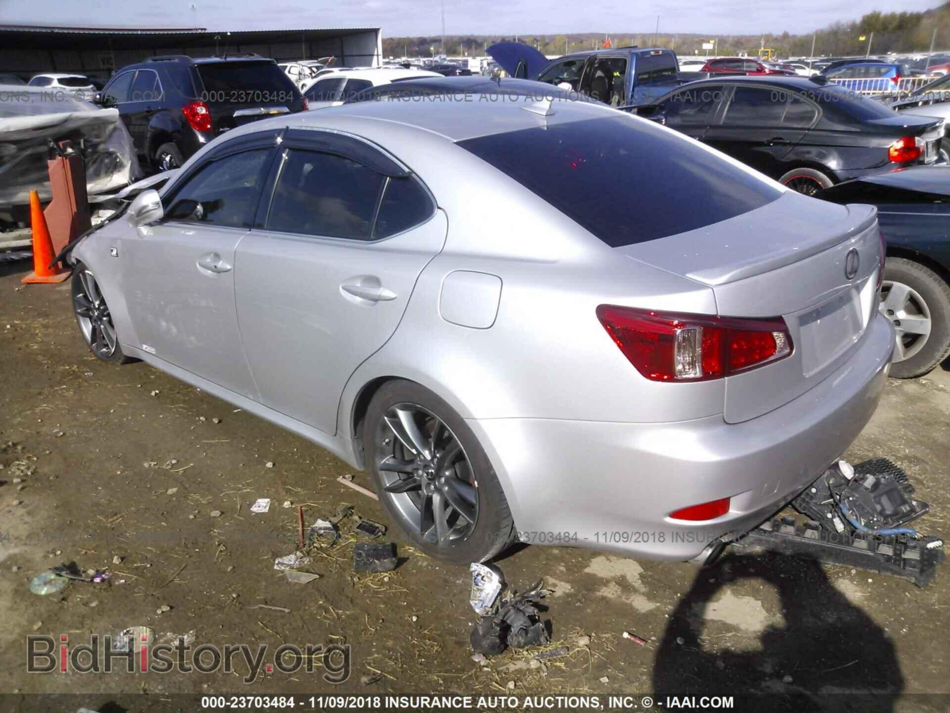 2011 LEXUS IS - VIN: JTHBF5C29B5139792 - Фото 3