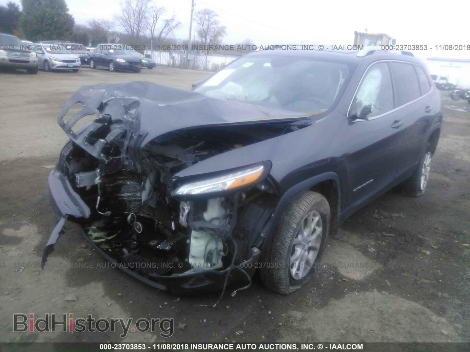 2014 Jeep Cherokee - VIN: 1C4PJMCS2EW138062 - Фото 2