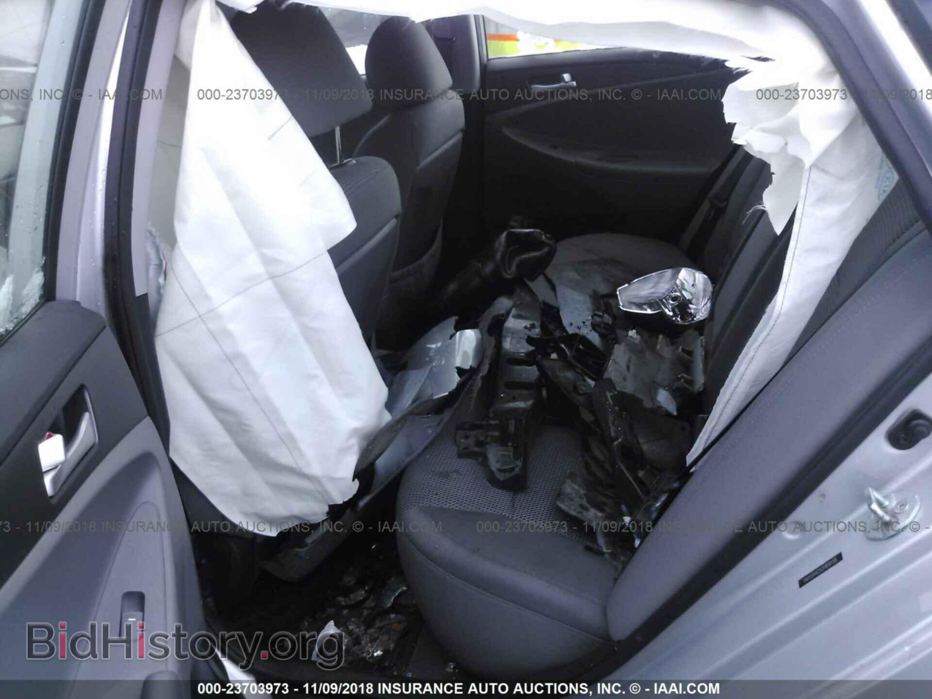 2012 Hyundai Sonata - VIN: 5NPEB4AC5CH459158 - Photo 8