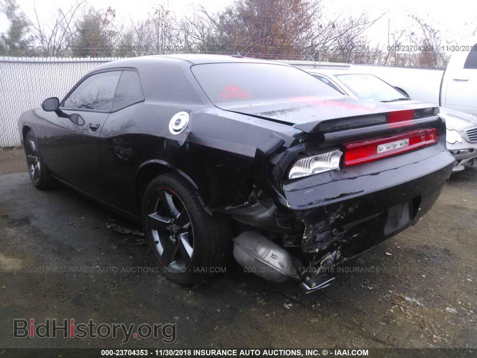 2014 DODGE CHALLENGER - VIN: 2C3CDYAG0EH180244 - Фото 3