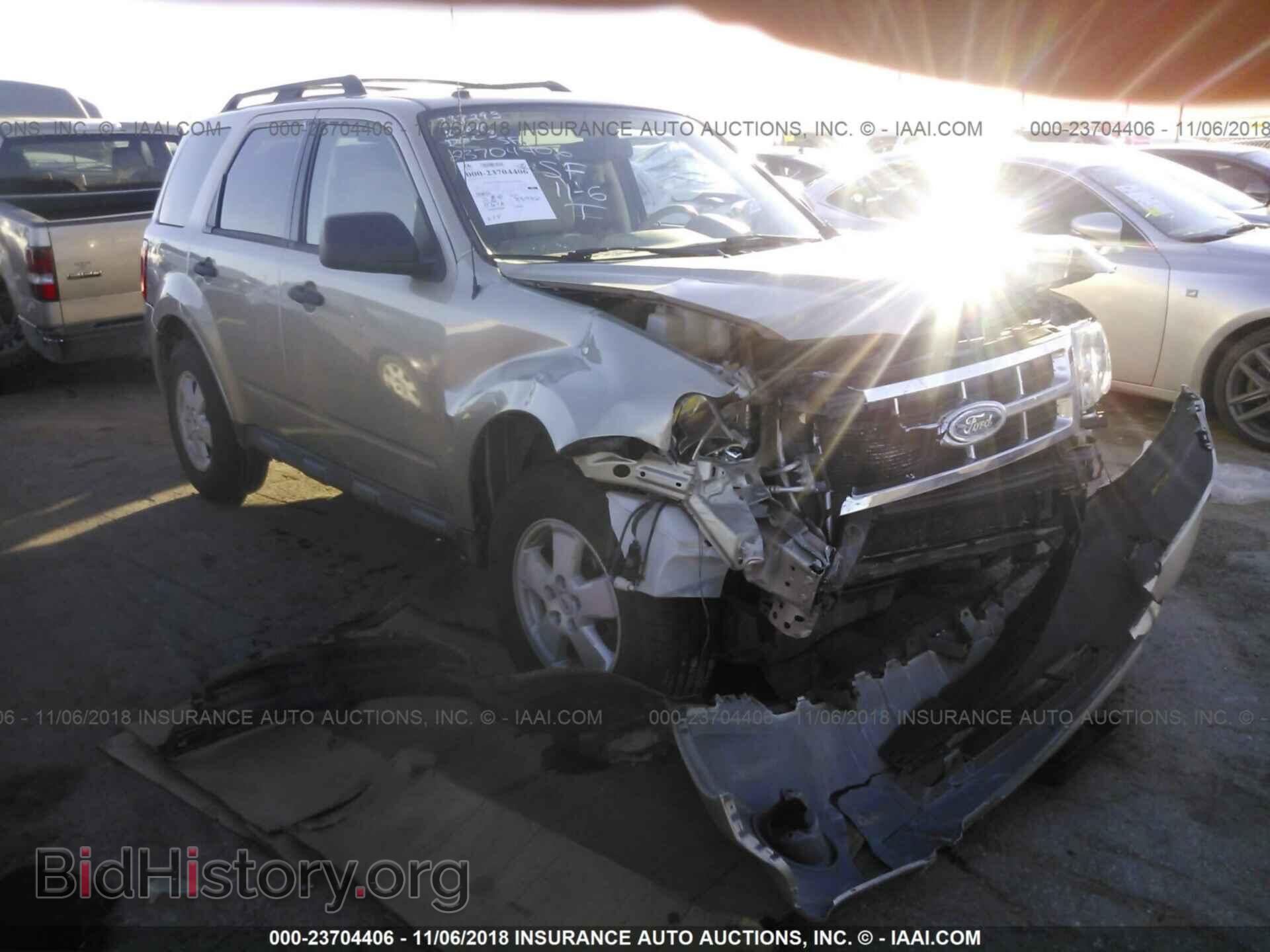 Photo 1FMCU0D75CKA28826 - Ford Escape 2012