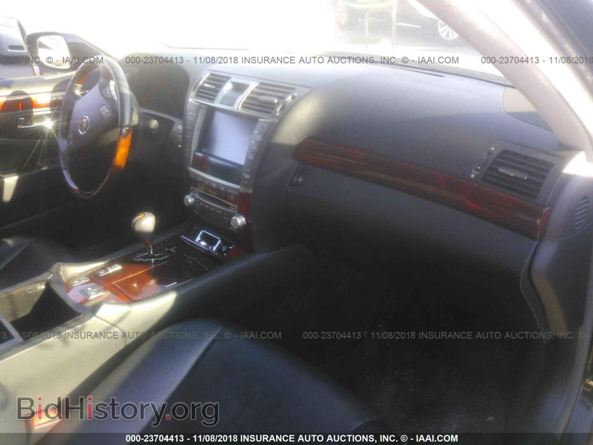 2011 Lexus Ls - VIN: JTHCL5EF2B5011228 - Photo 5