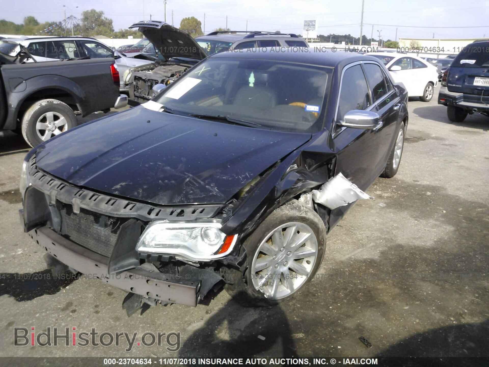2012 CHRYSLER 300 - VIN: 2C3CCACG9CH186080 - Фото 2