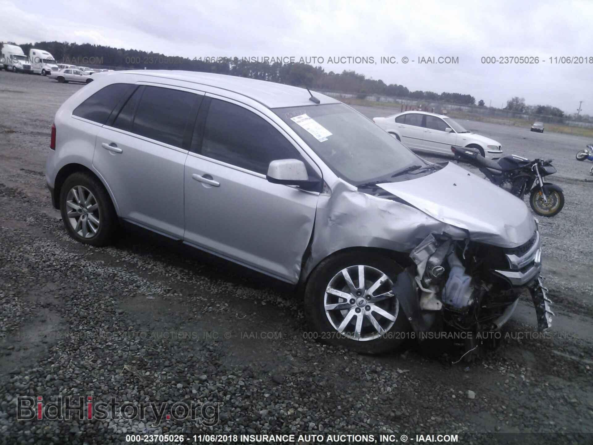 Photo 2FMDK3KC7BBA27925 - Ford Edge 2011