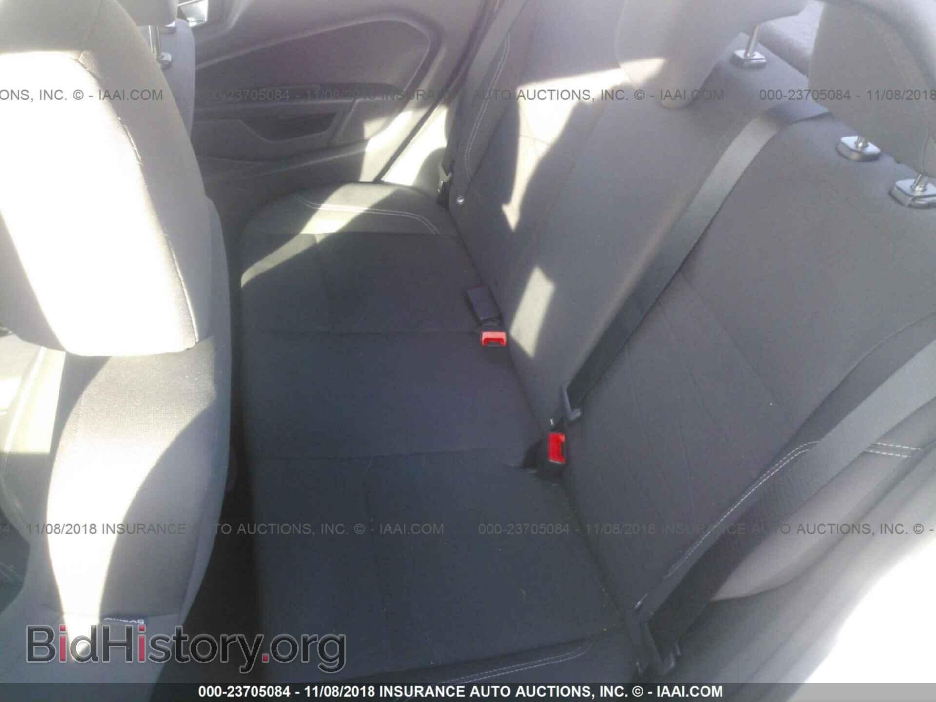 2015 Ford Fiesta - VIN: 3FADP4BJ8FM191639 - Фото 8