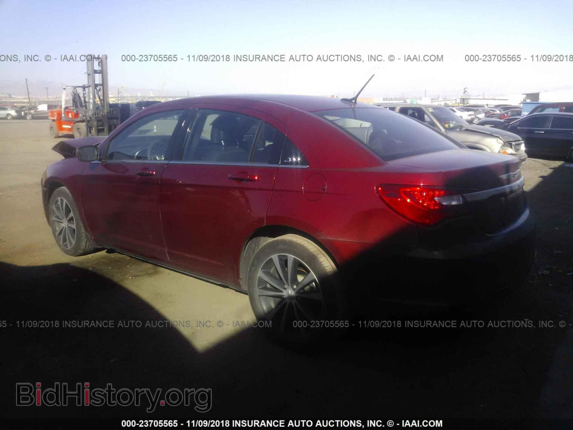 2012 Chrysler 200 - VIN: 1C3CCBBG2CN300175 - Фото 3