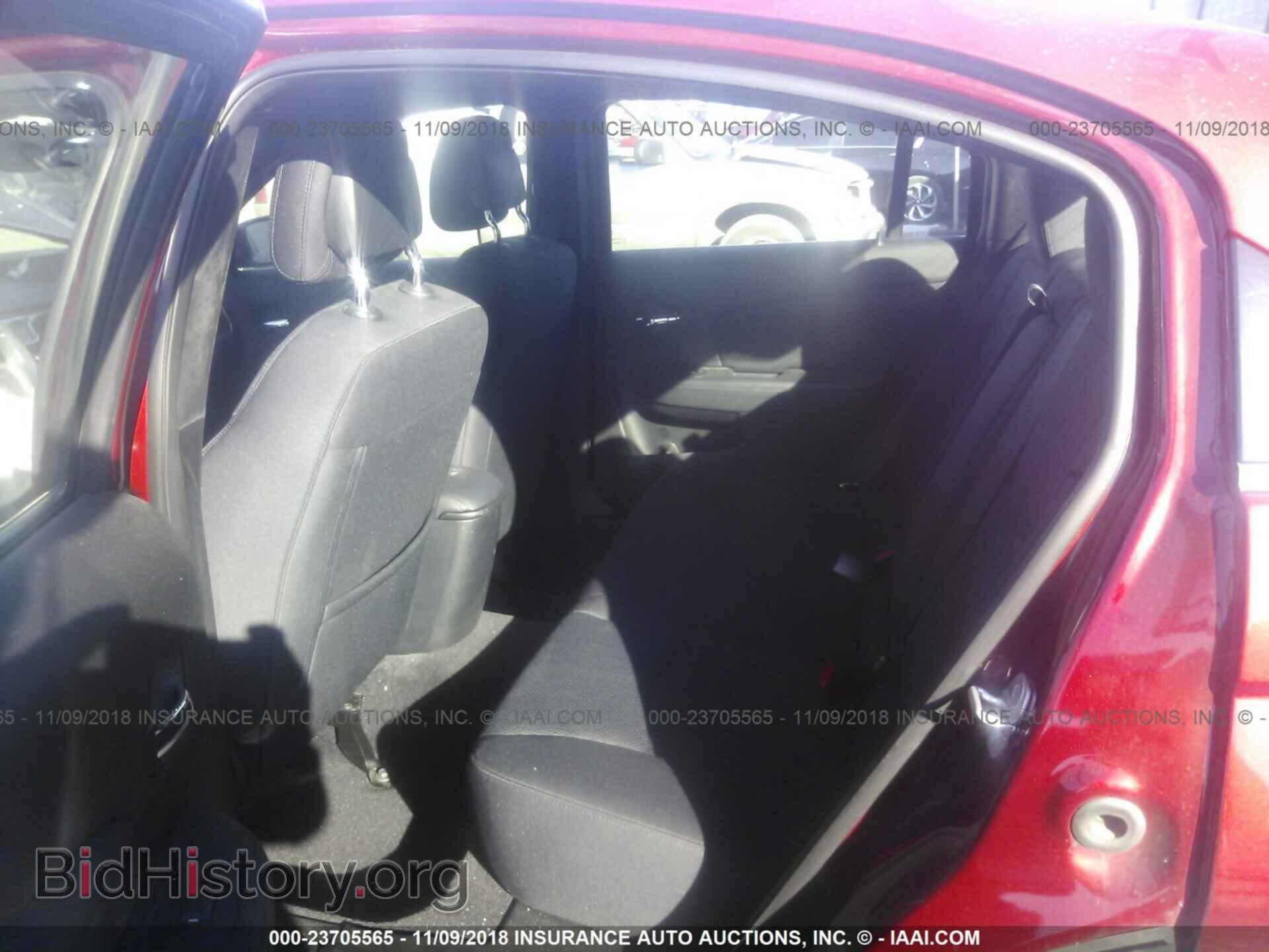 2012 Chrysler 200 - VIN: 1C3CCBBG2CN300175 - Фото 8