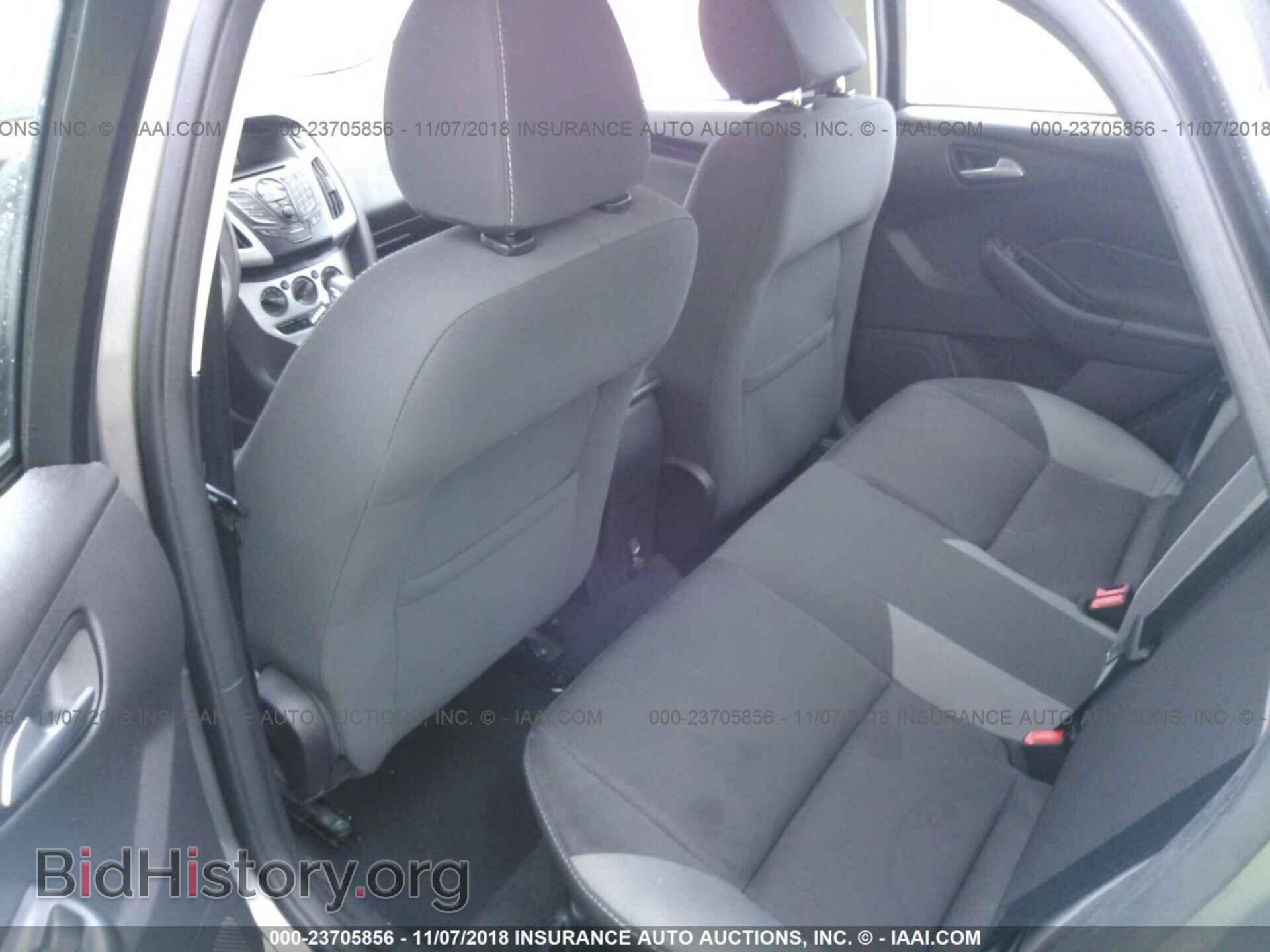 2014 Ford Focus - VIN: 1FADP3F2XEL177433 - Photo 8