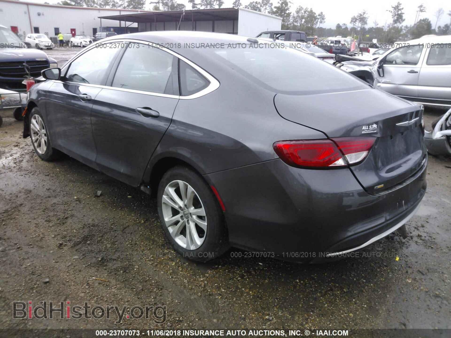 2015 Chrysler 200 - VIN: 1C3CCCAB6FN649632 - Photo 3